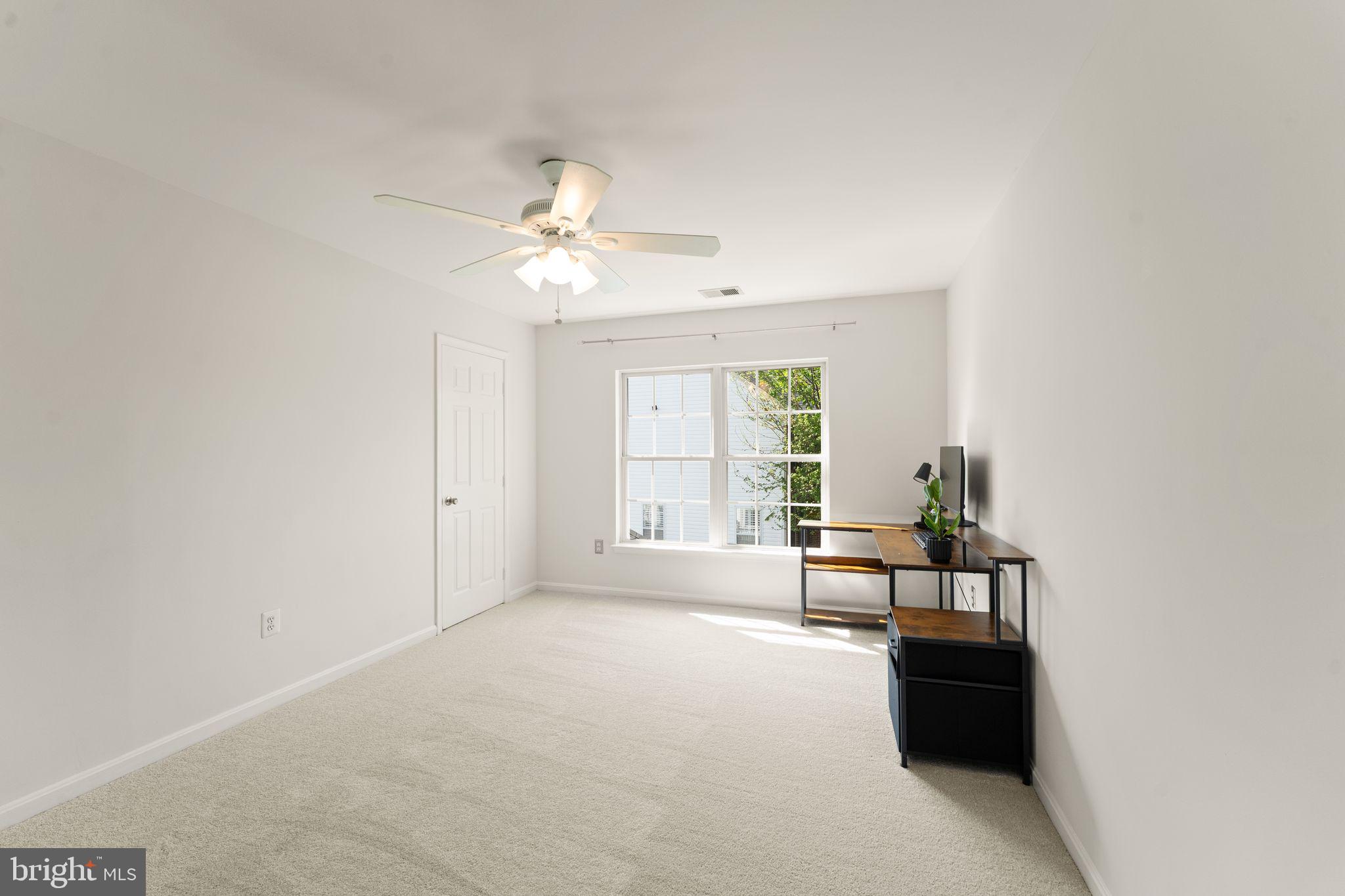 POTOMAC STATION - Residential