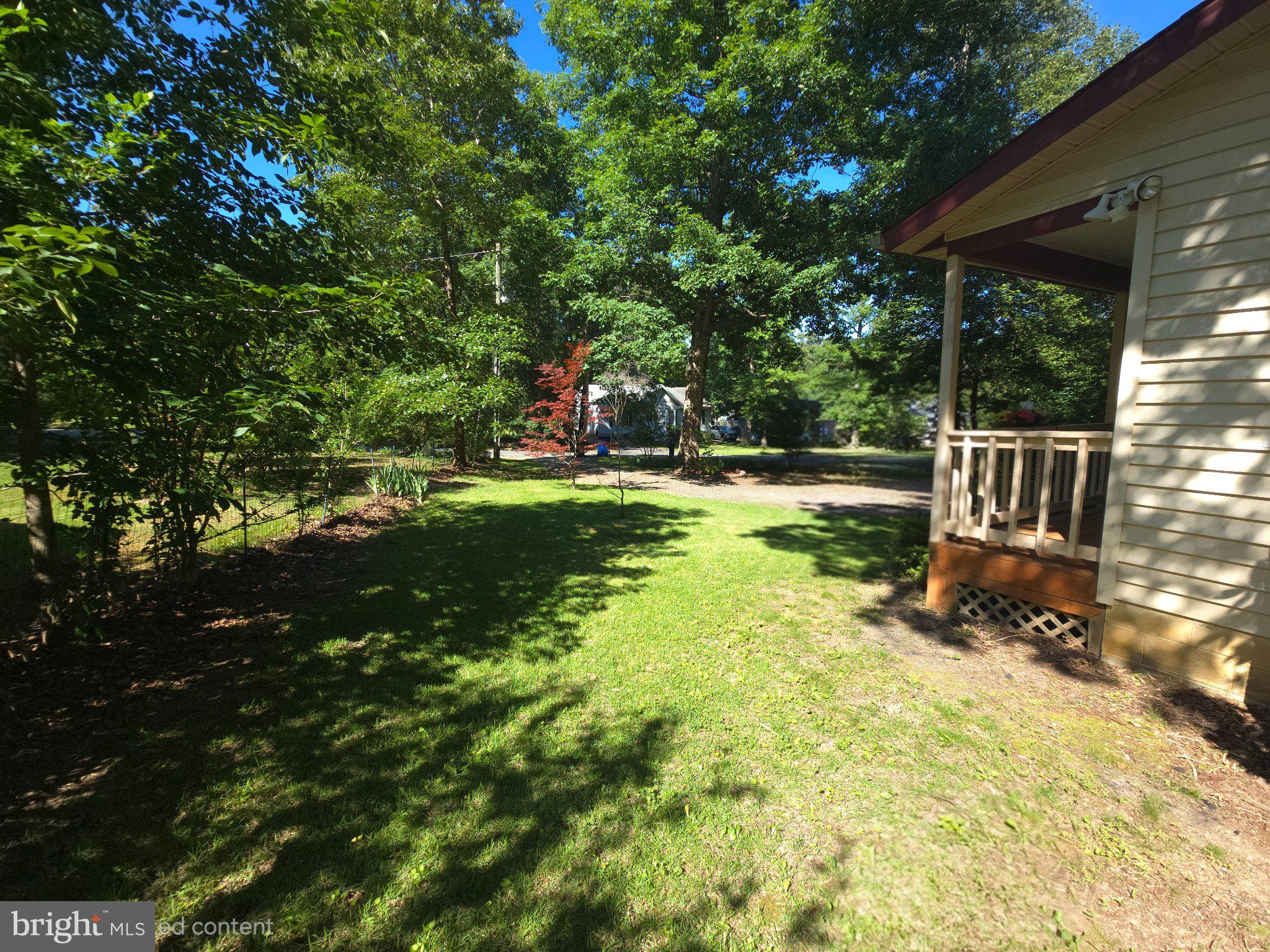 LAKE LAND OR - Residential