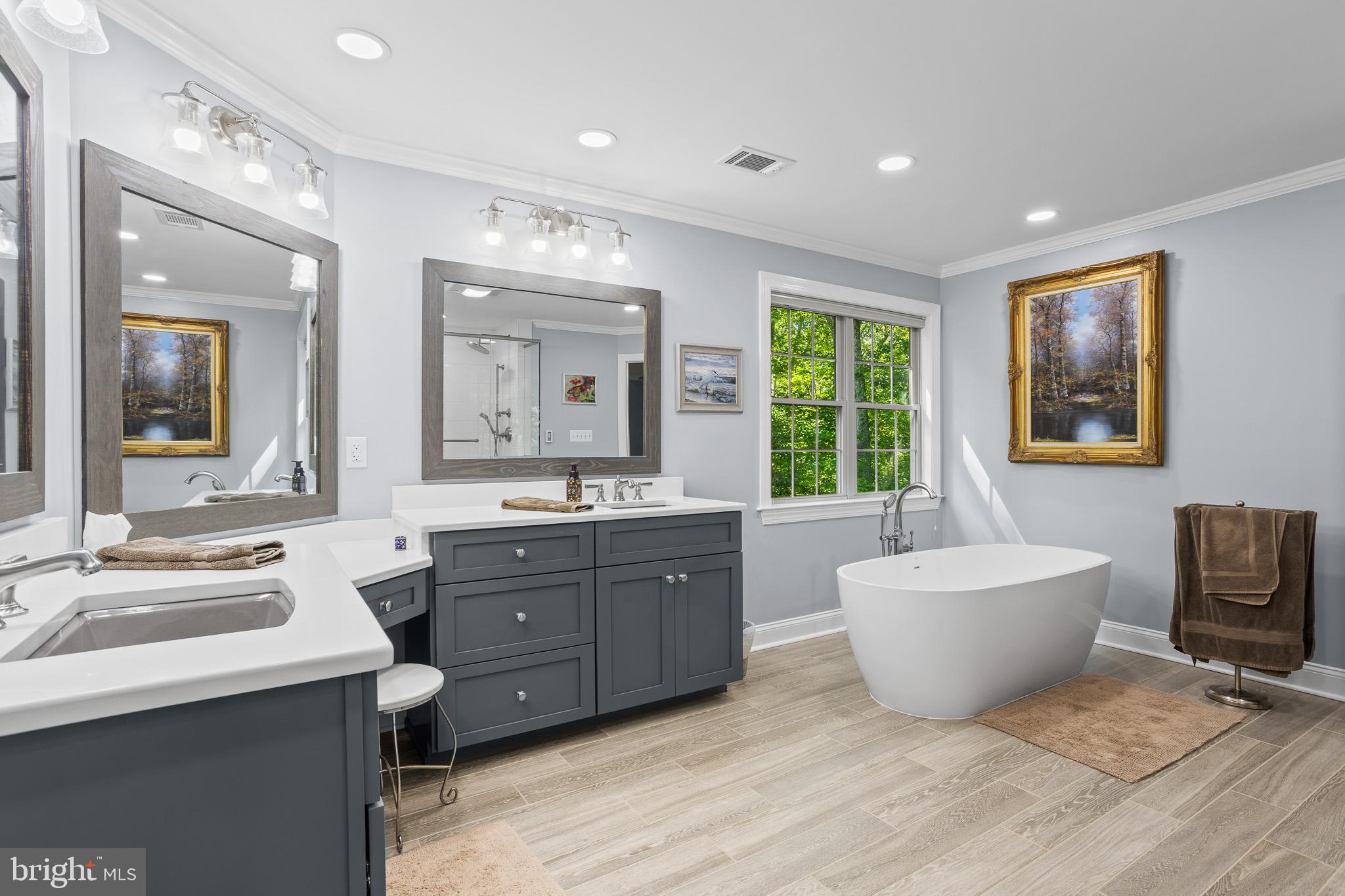 WARDS MEADOW - Residential