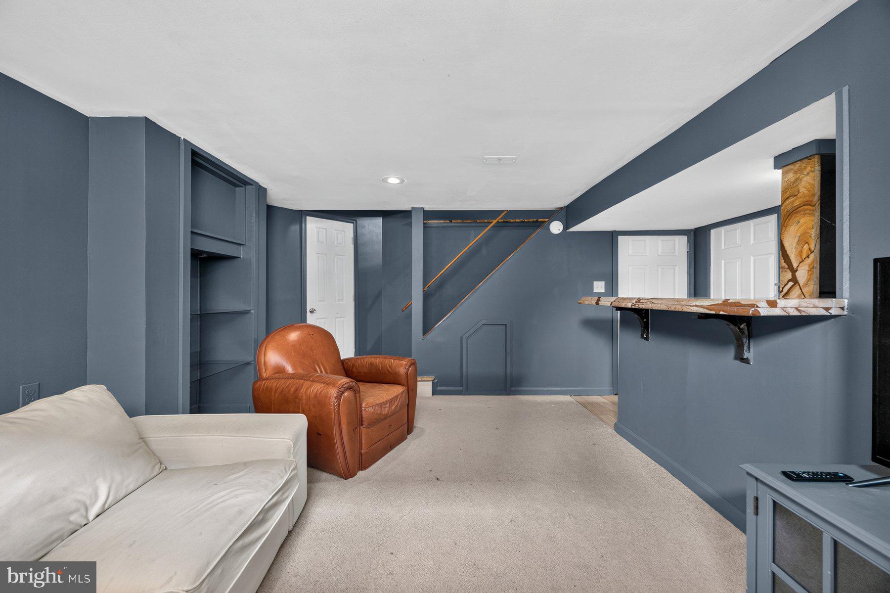 MOUNT RIDGE - Residential
