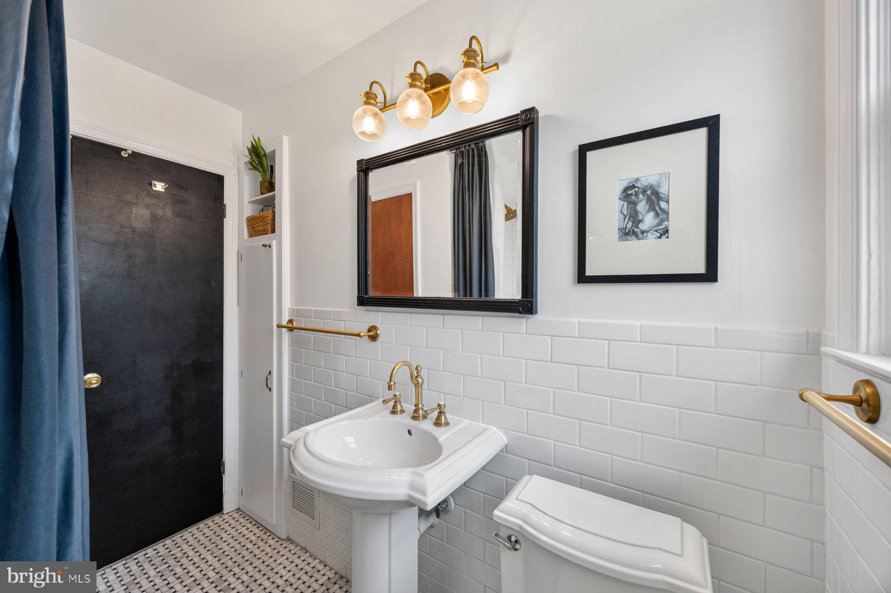 MOUNT RIDGE - Residential