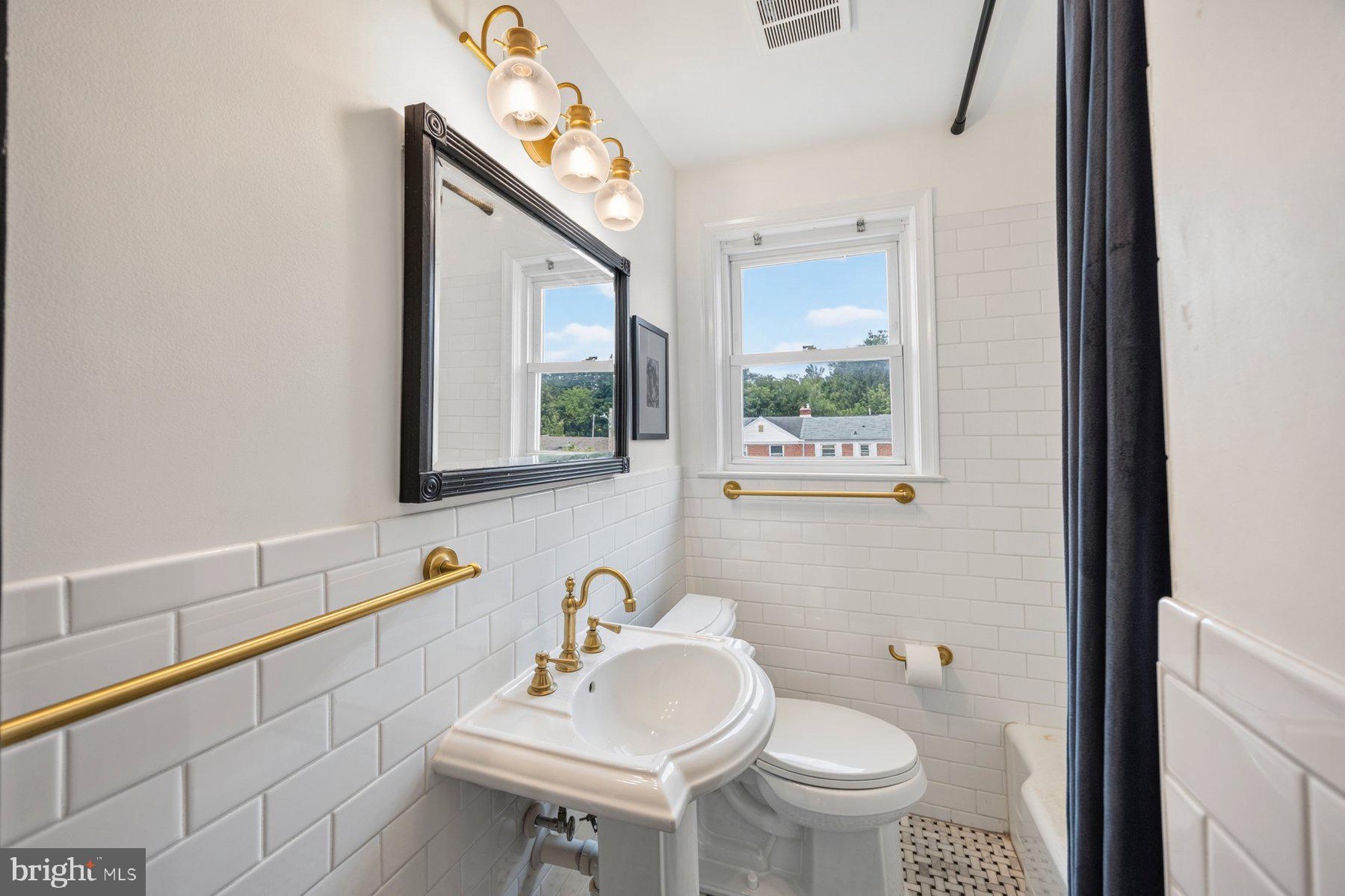 MOUNT RIDGE - Residential