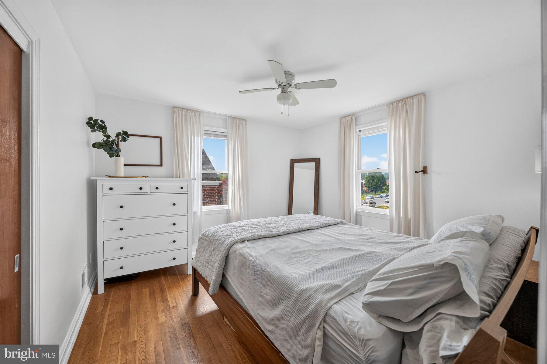 MOUNT RIDGE - Residential