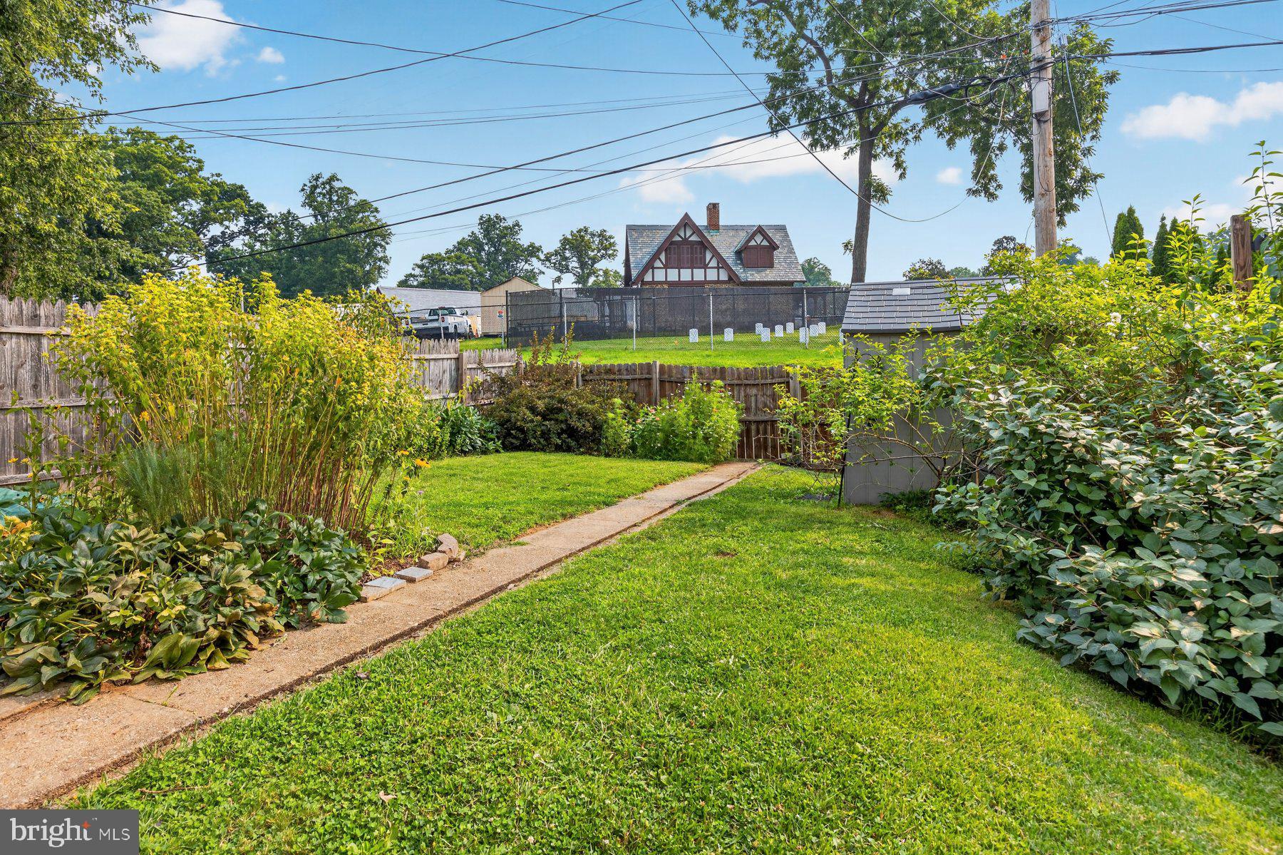 MOUNT RIDGE - Residential