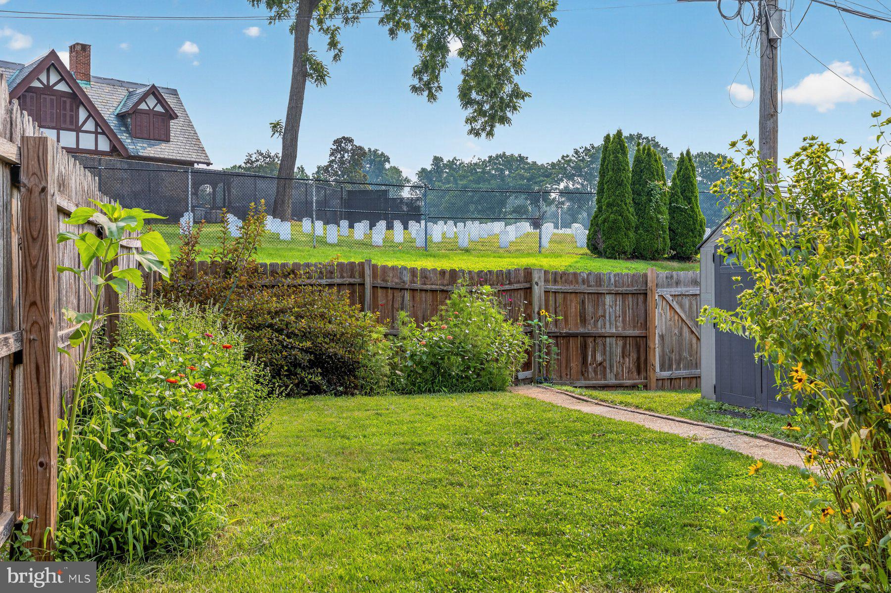 MOUNT RIDGE - Residential