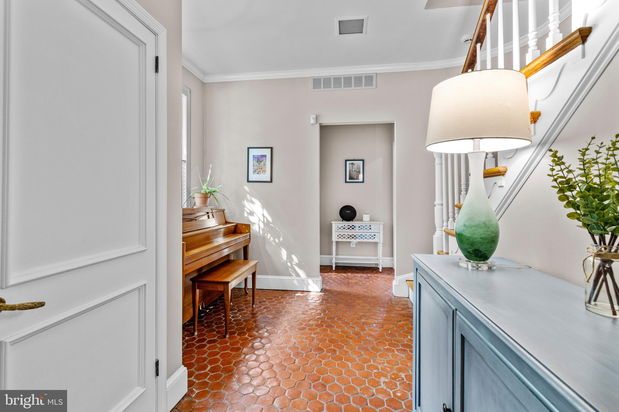 HUNTINGDON VALLEY - Residential