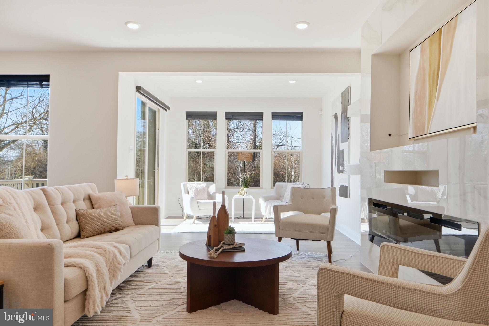 AMBER RIDGE - Residential