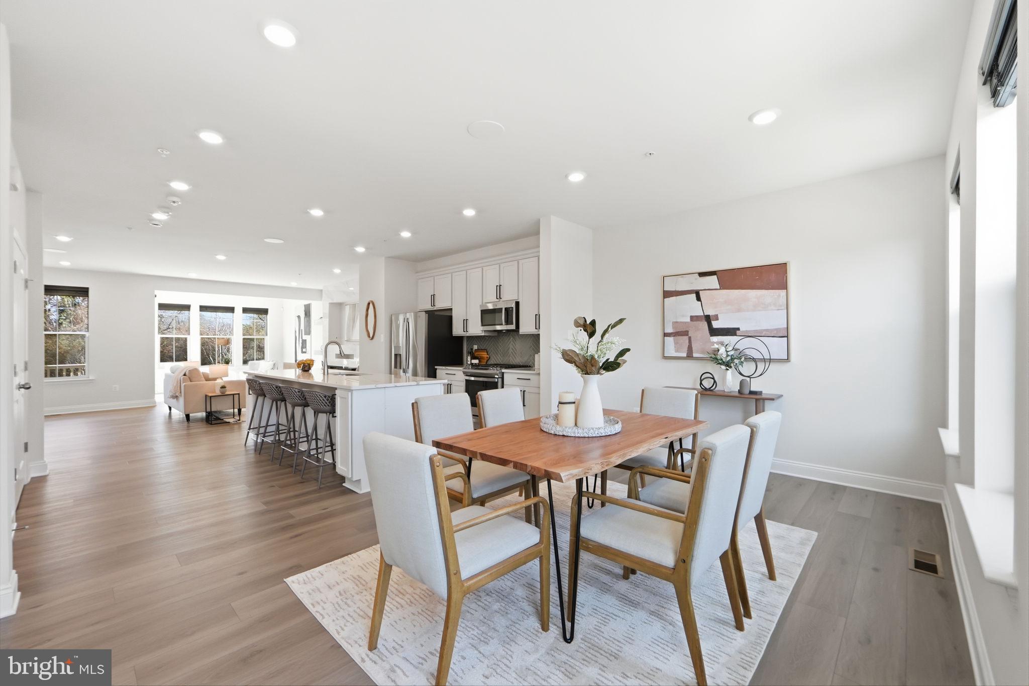 AMBER RIDGE - Residential