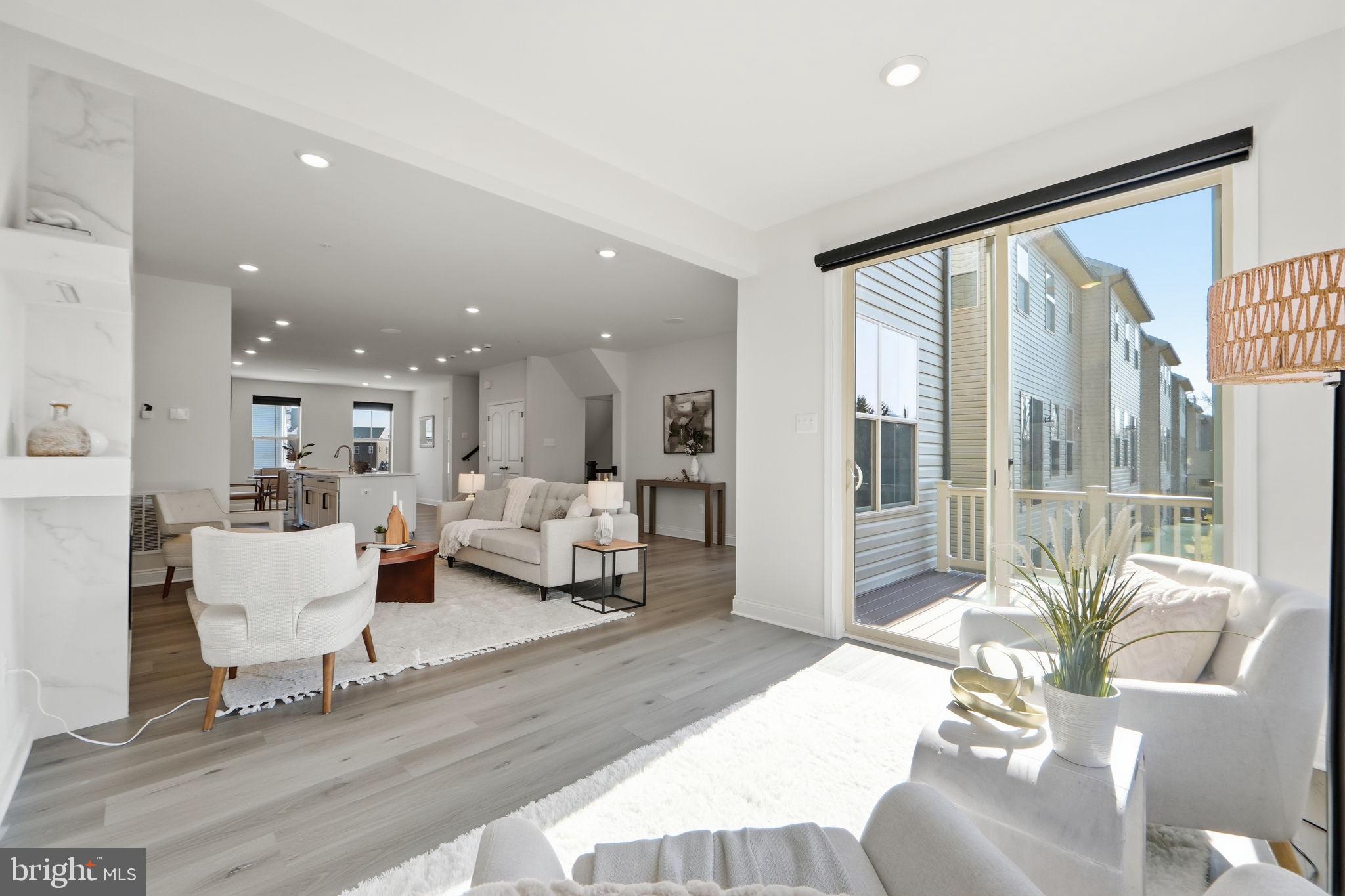 AMBER RIDGE - Residential