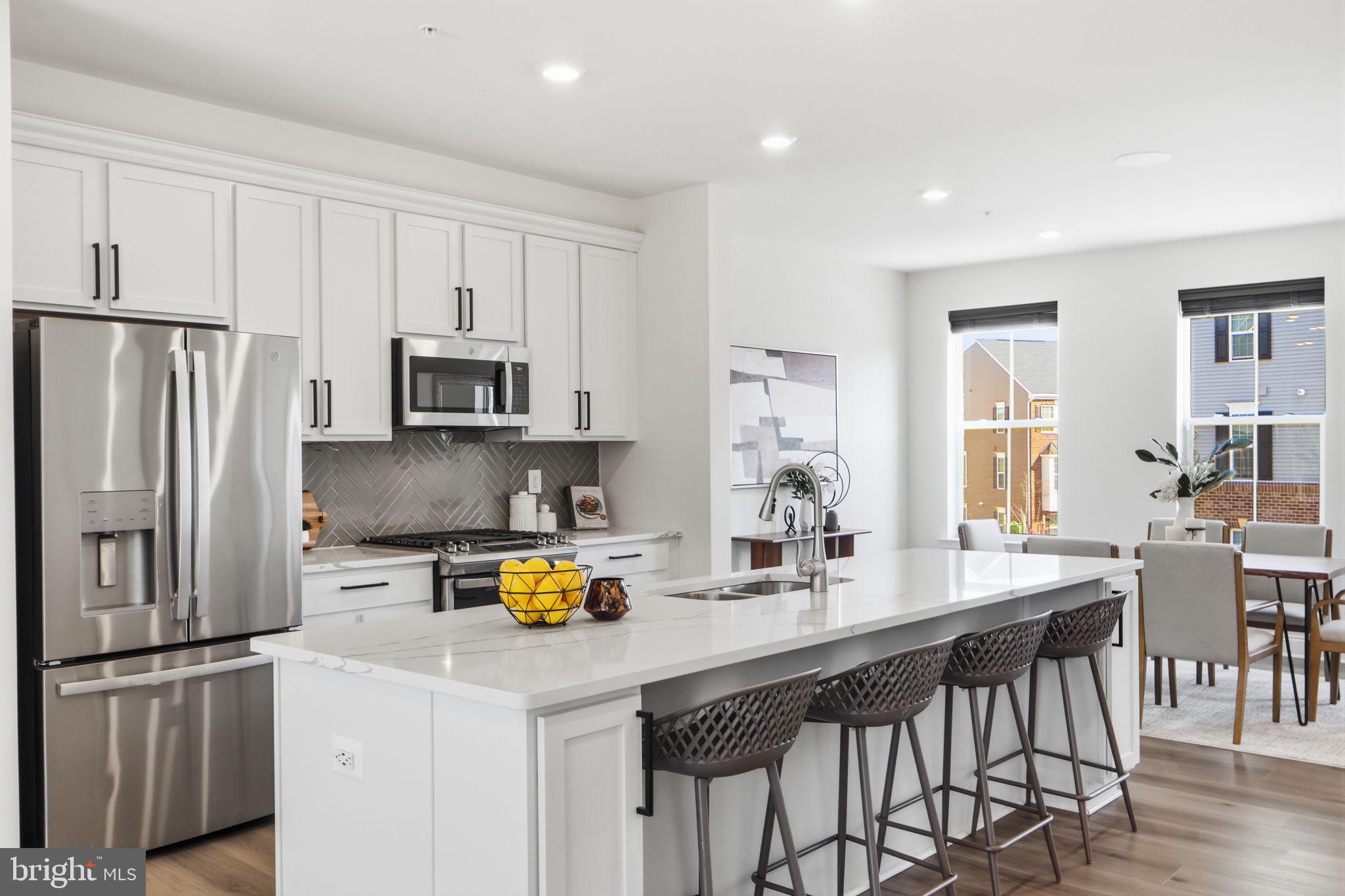 AMBER RIDGE - Residential
