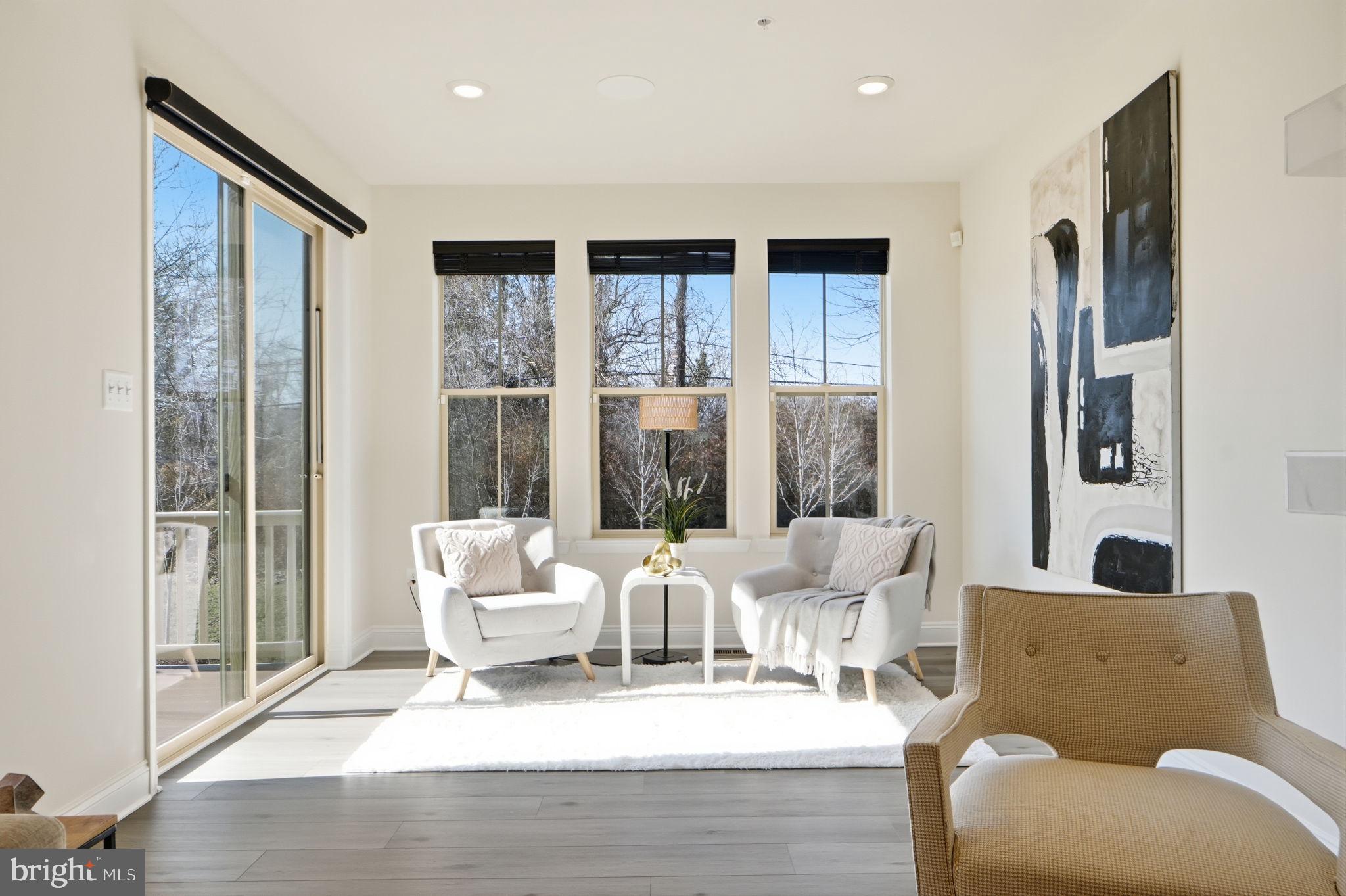 AMBER RIDGE - Residential