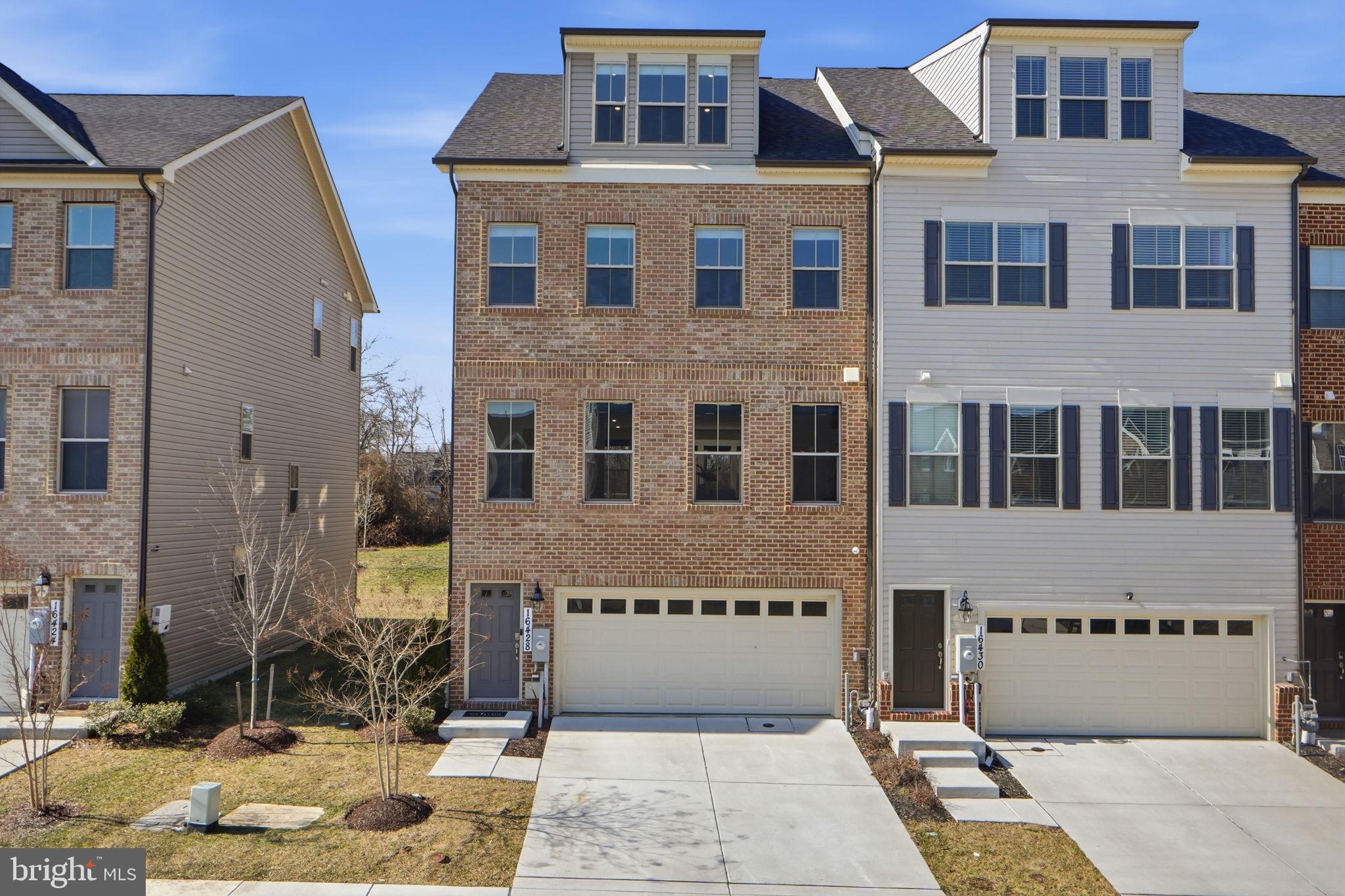 AMBER RIDGE - Residential