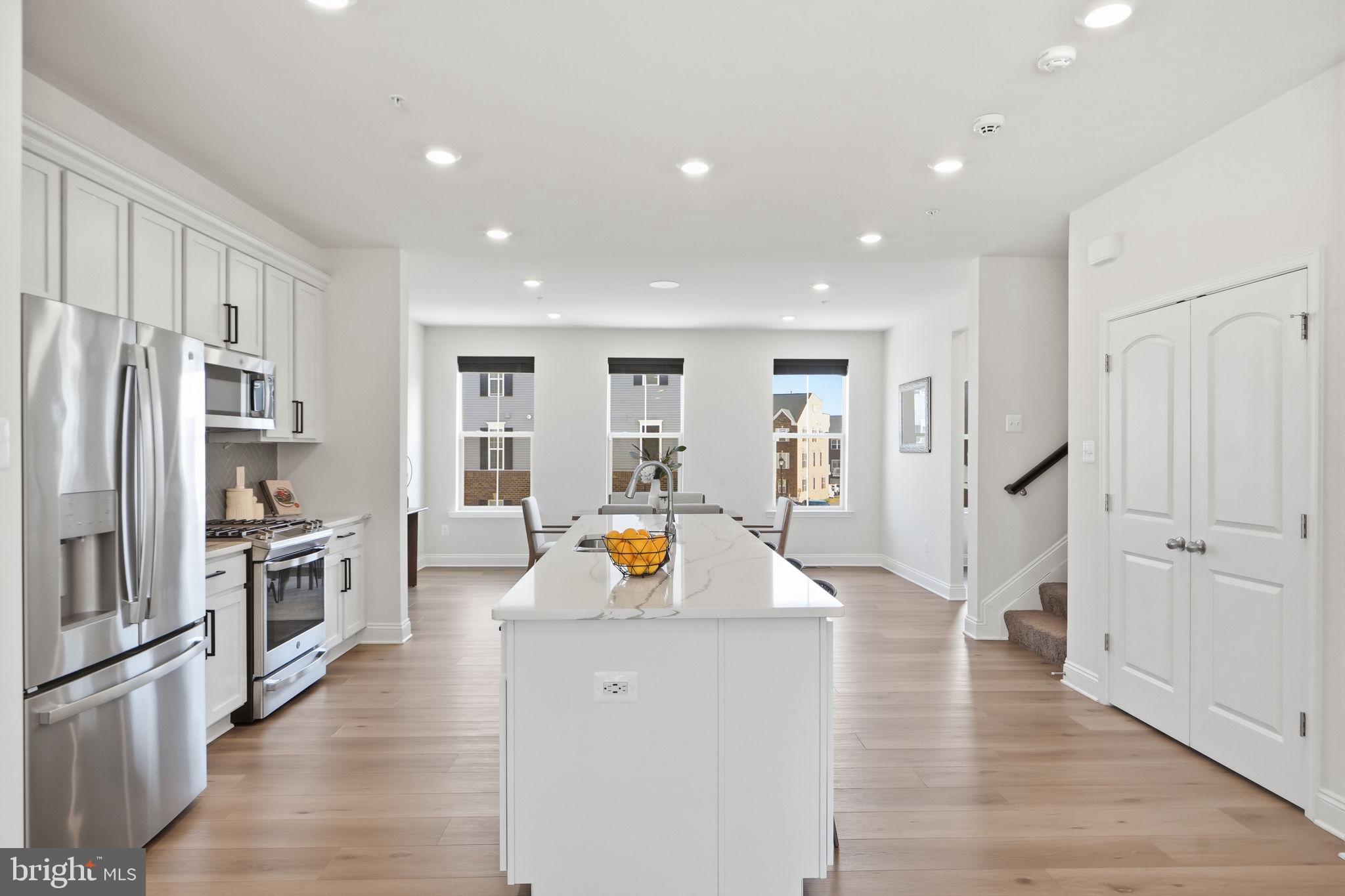 AMBER RIDGE - Residential