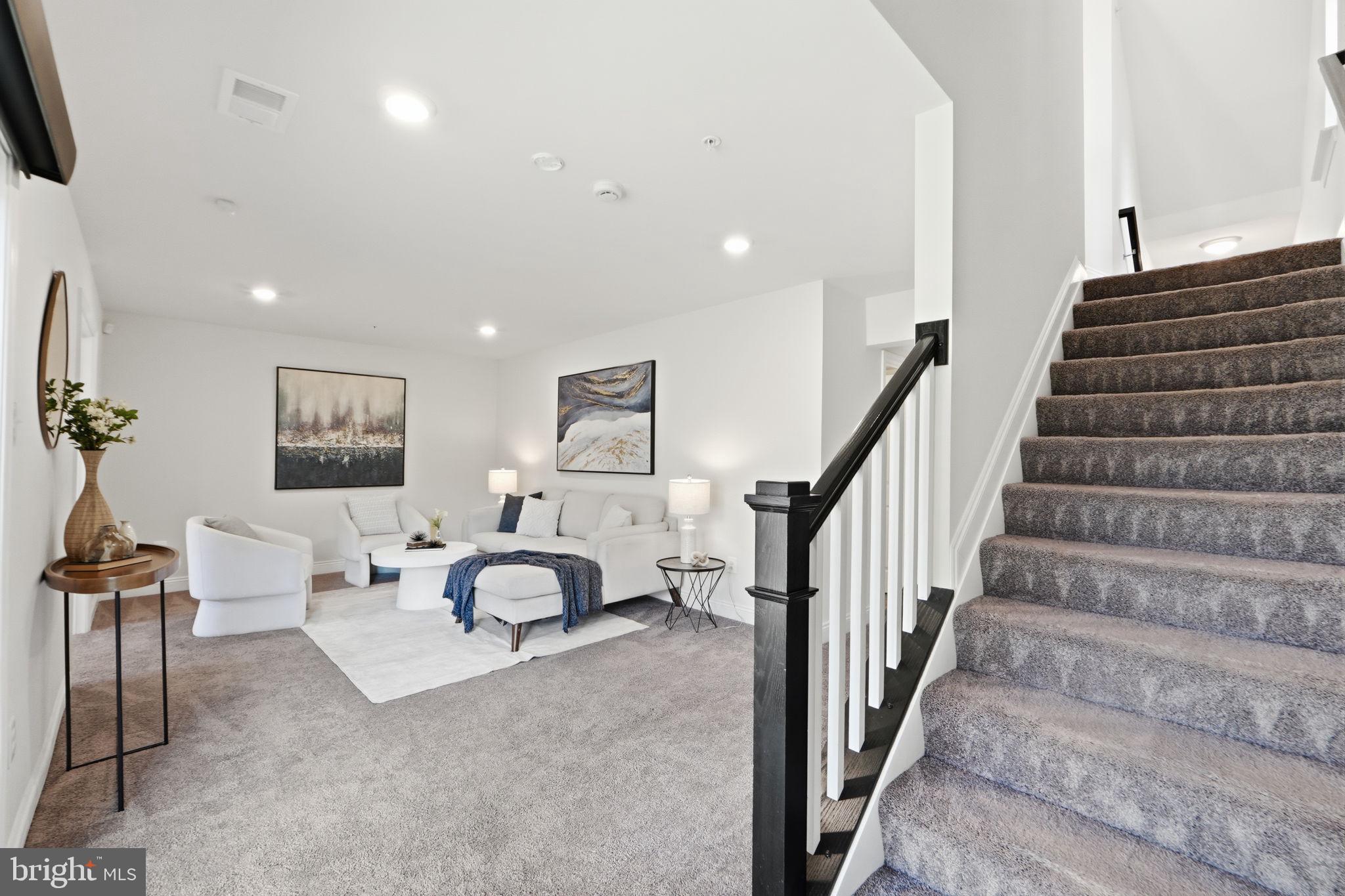 AMBER RIDGE - Residential