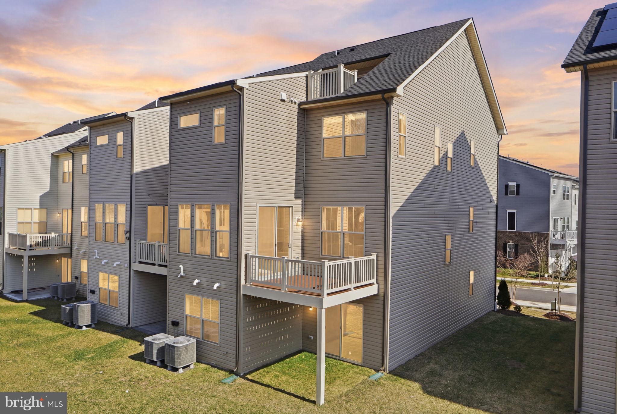 AMBER RIDGE - Residential
