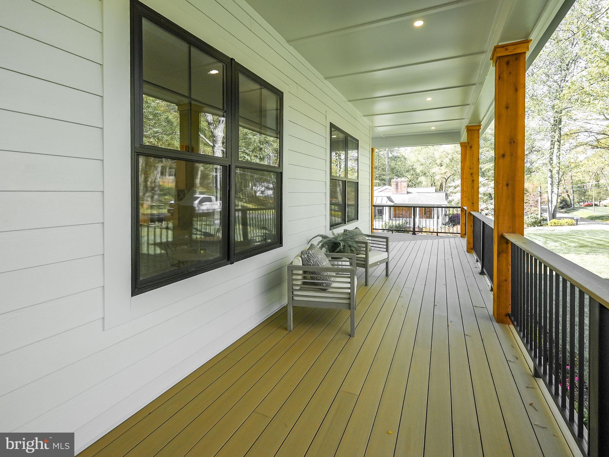 PINE RIDGE - Residential