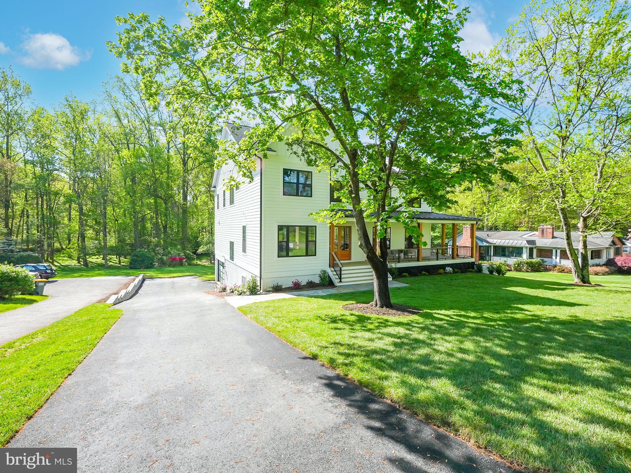 PINE RIDGE - Residential