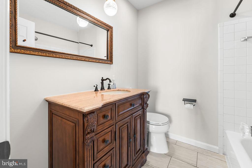 HIGHLANDS OF OLNEY - Residential