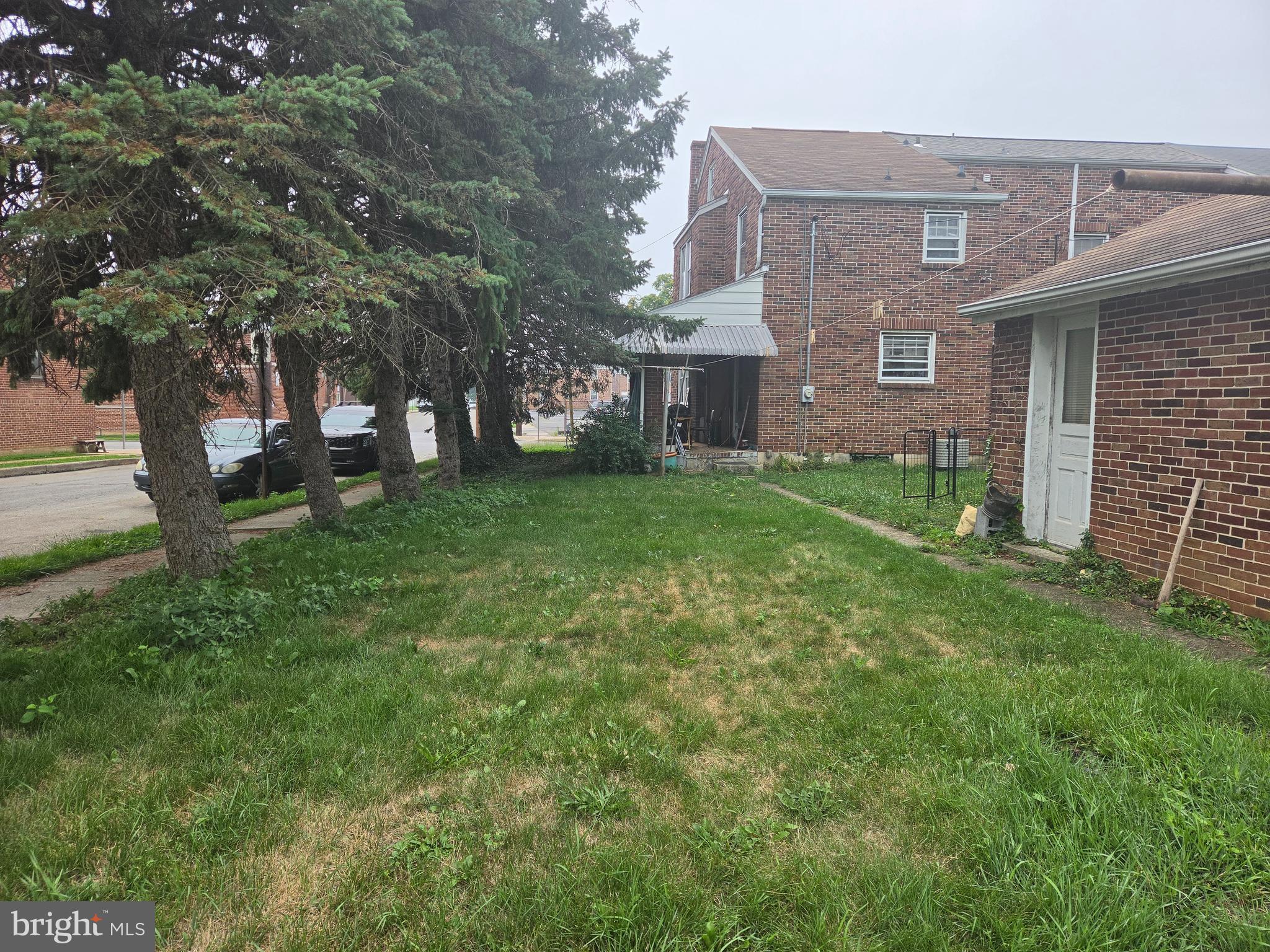 ALBEMARLE PARK - Residential