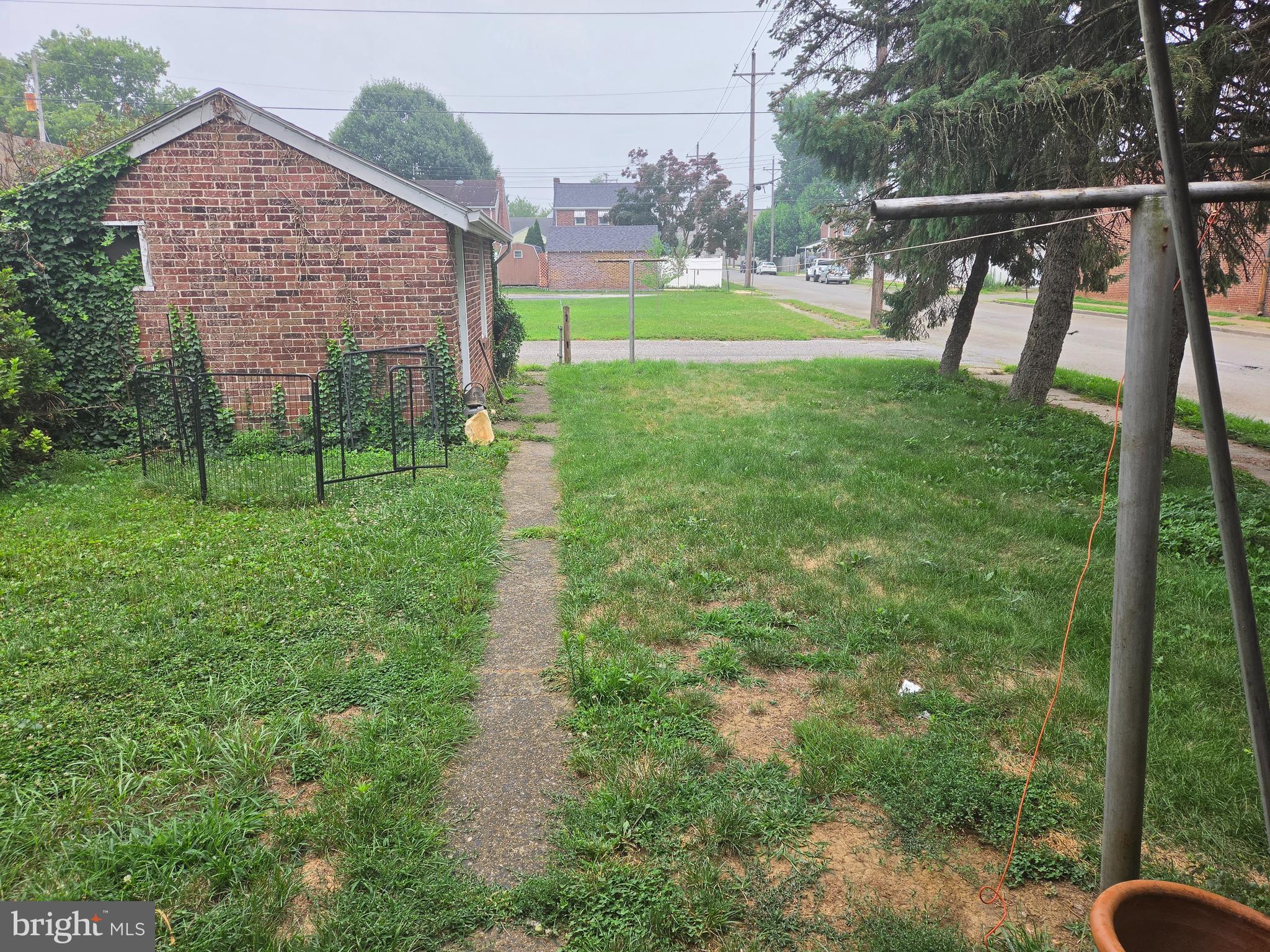 ALBEMARLE PARK - Residential