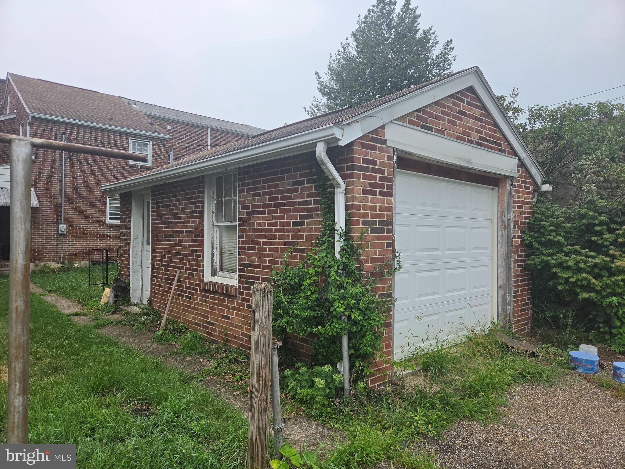 ALBEMARLE PARK - Residential