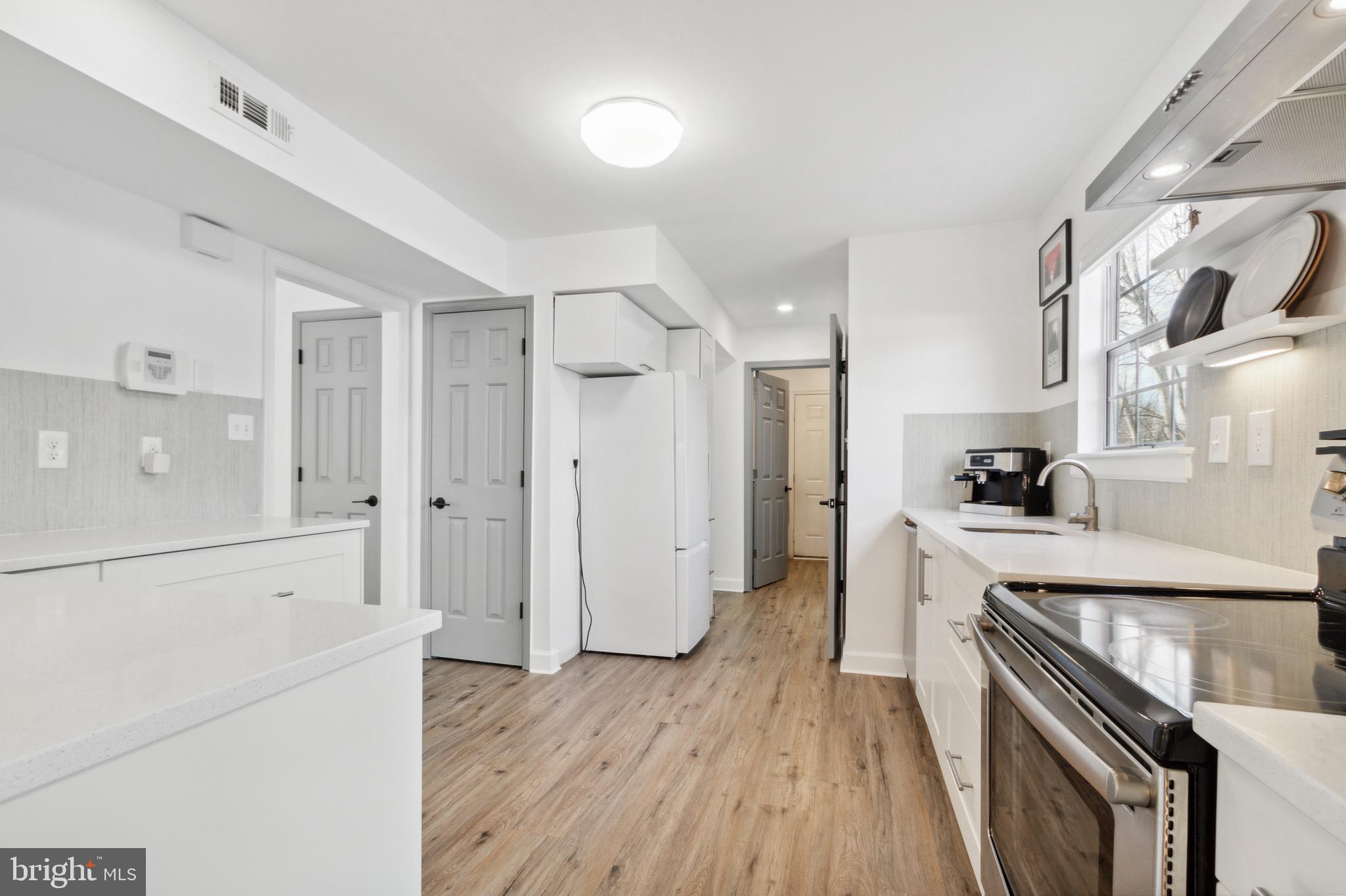 CAMELOT - Residential