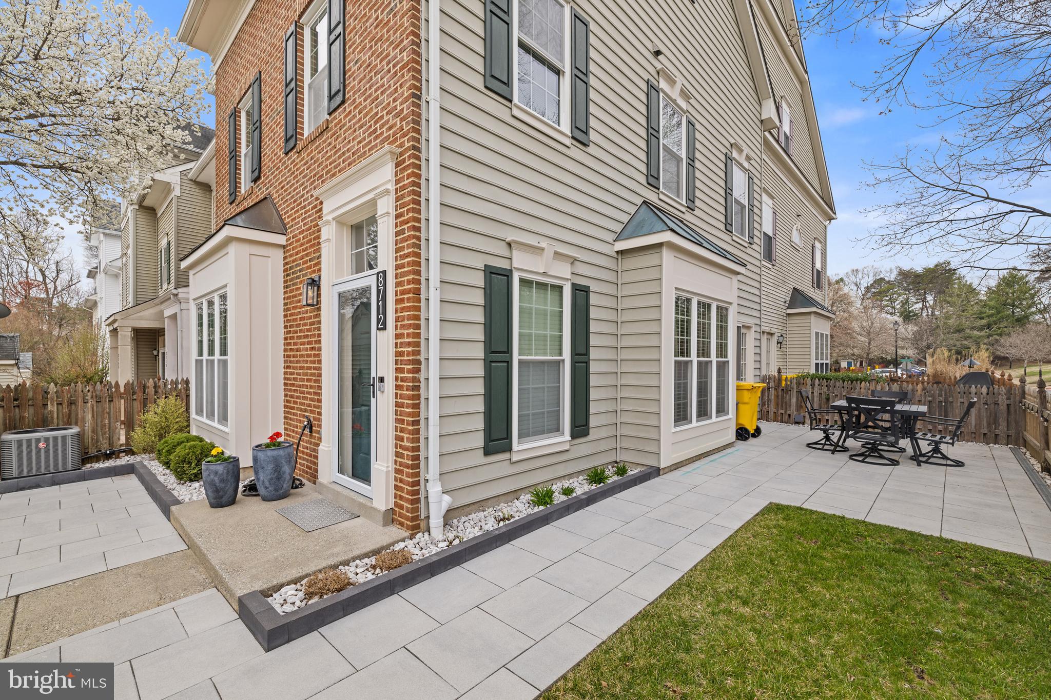 PINEY ORCHARD - Residential