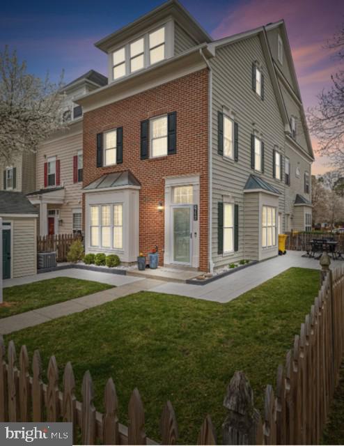 PINEY ORCHARD - Residential