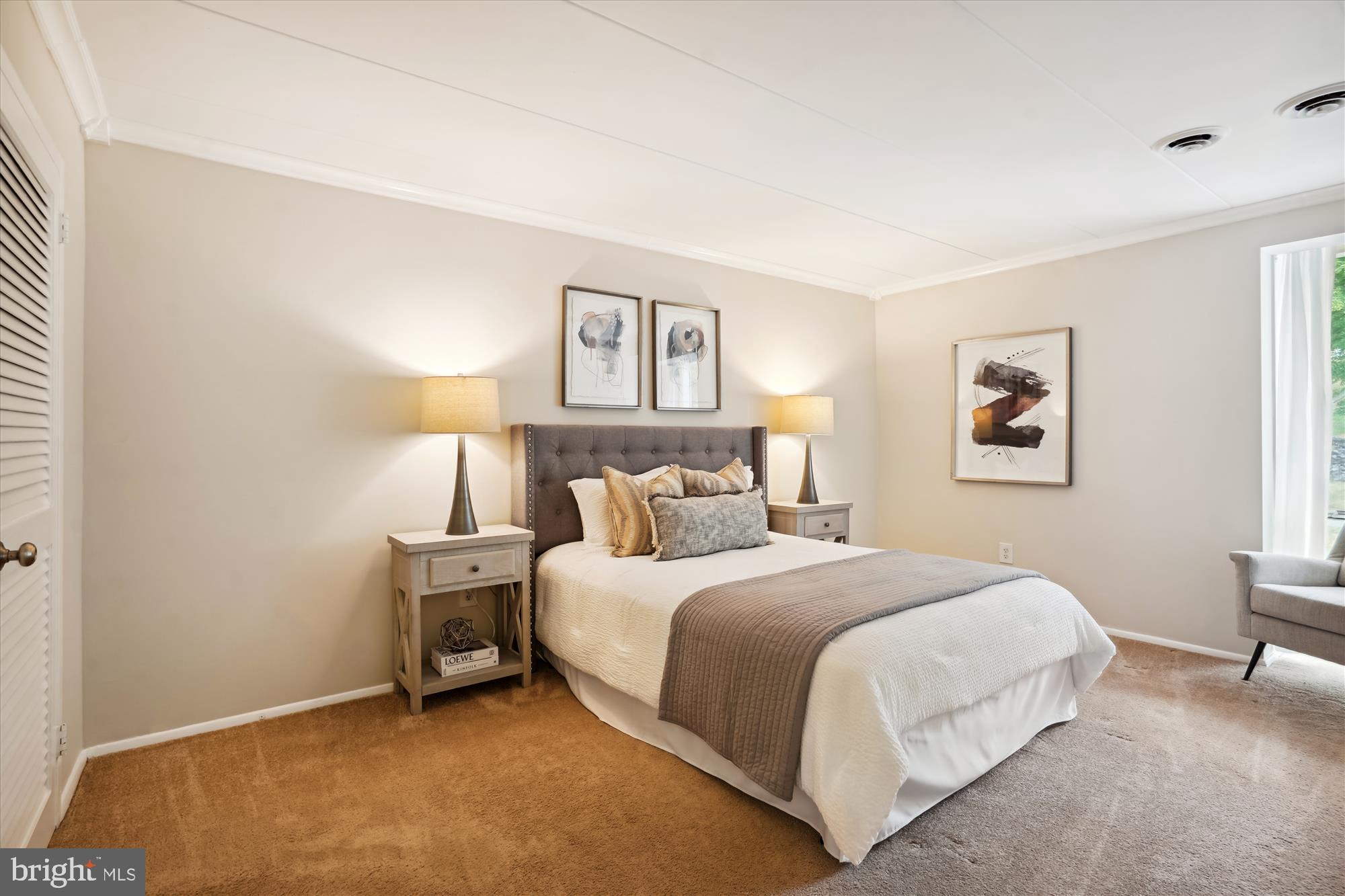 HUNTINGTON CLUB - Residential