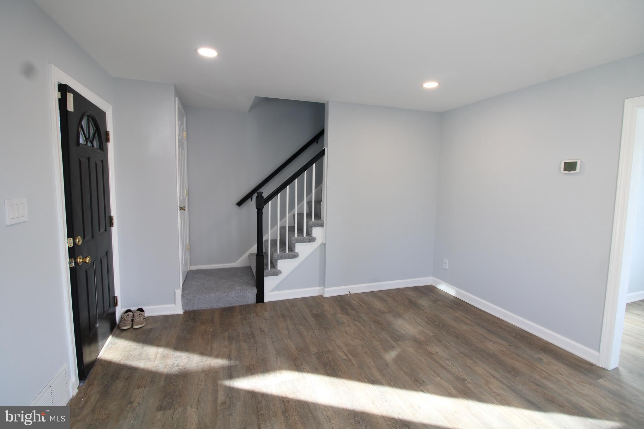 JEFFERSON MANOR - Residential Lease