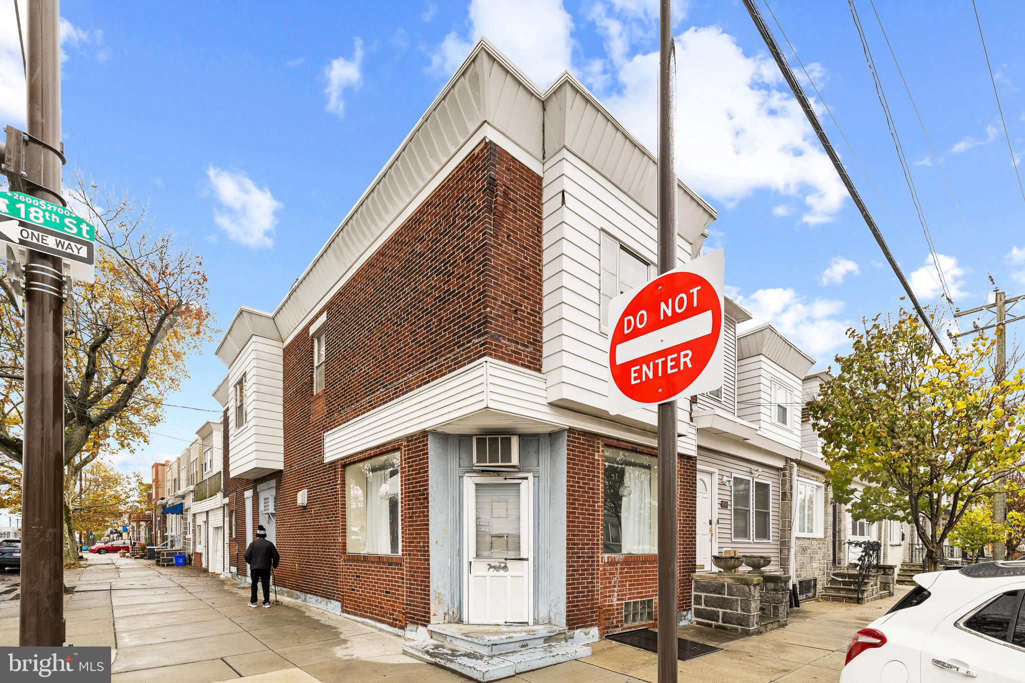 GIRARD ESTATES - Residential