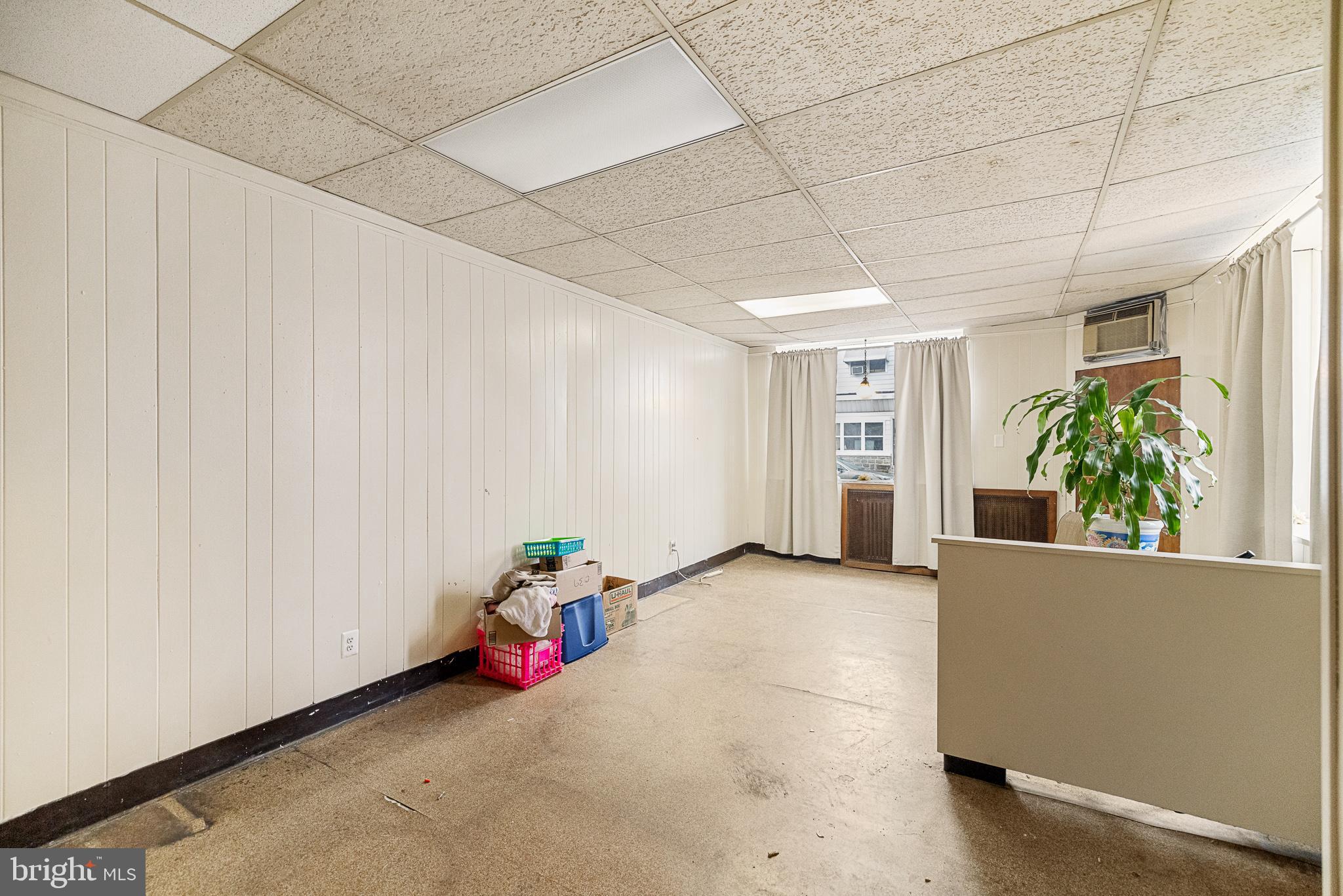 GIRARD ESTATES - Residential