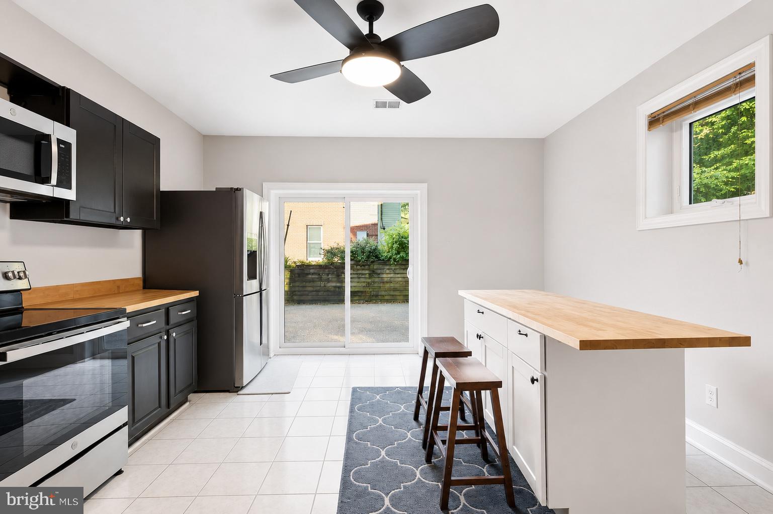 SHREVE WOOD ESTATES - Residential