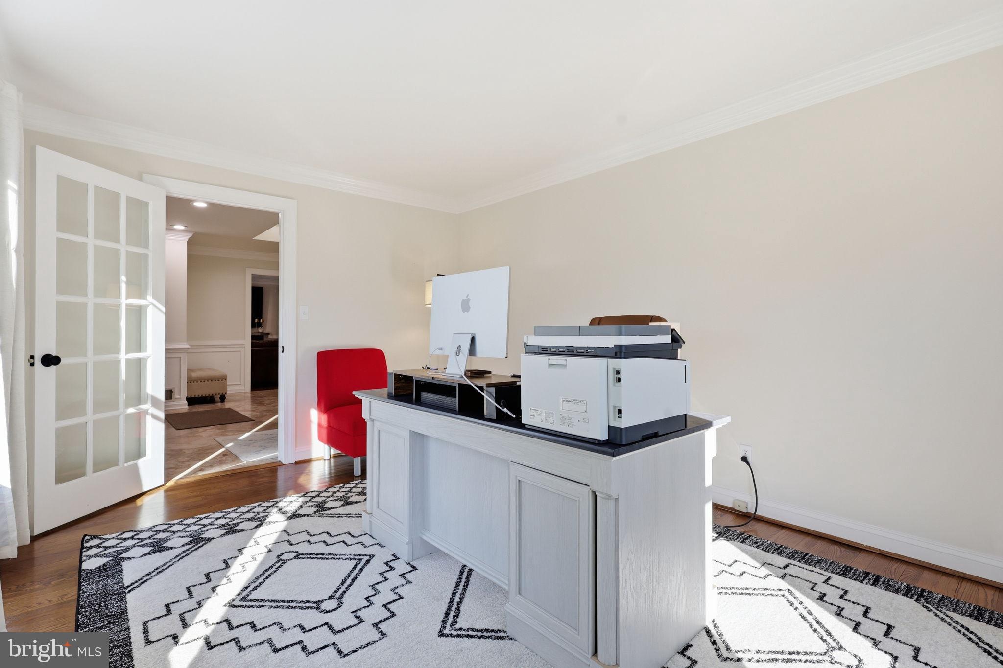 SHREVE WOOD ESTATES - Residential