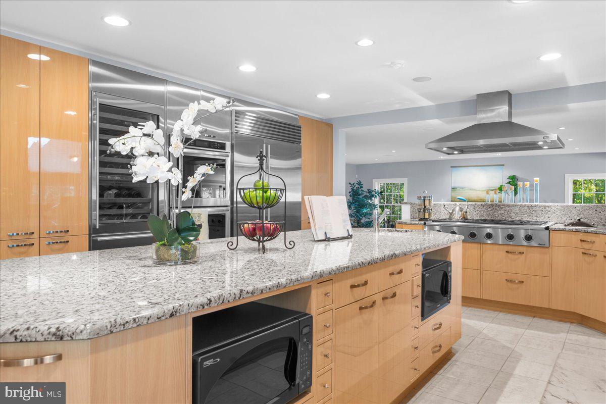 FOREST HILL - Residential
