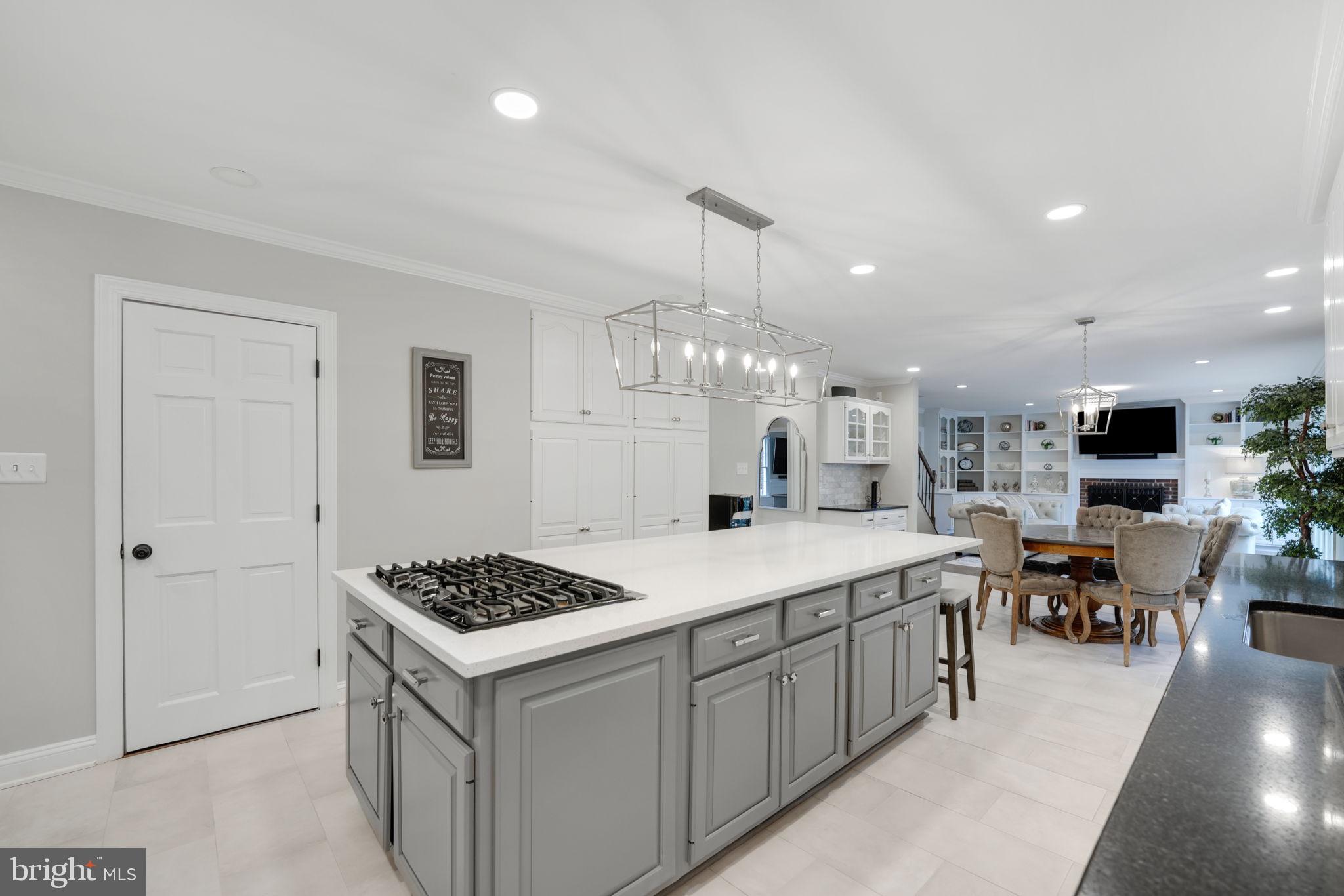 SPRING LAKE - Residential