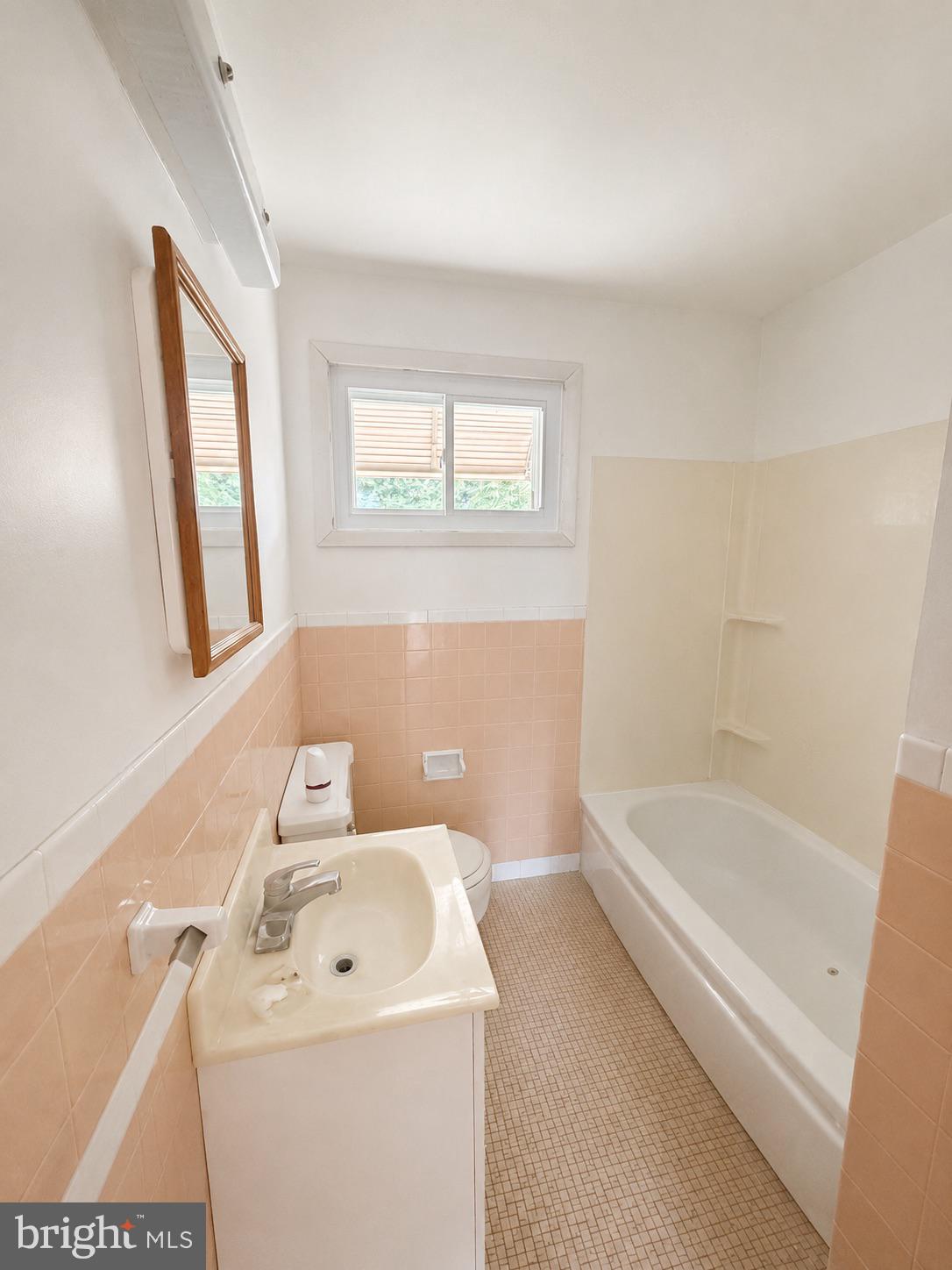 WILLOW WOODS - Residential