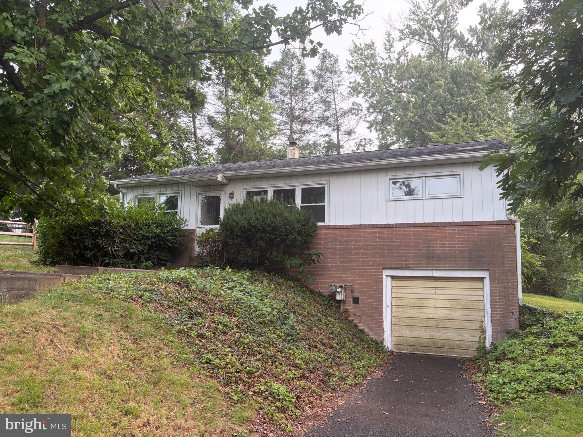 WILLOW WOODS - Residential