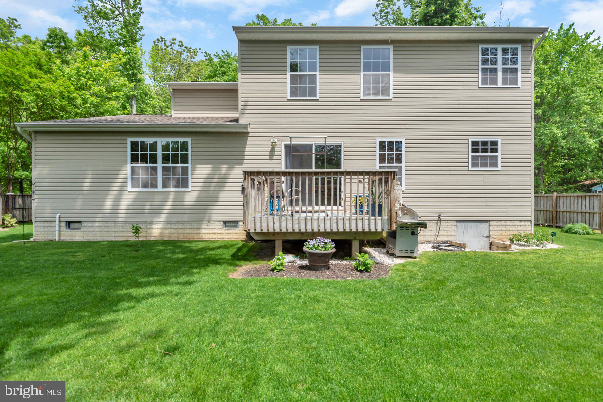 CEDARHURST ON THE BAY - Residential