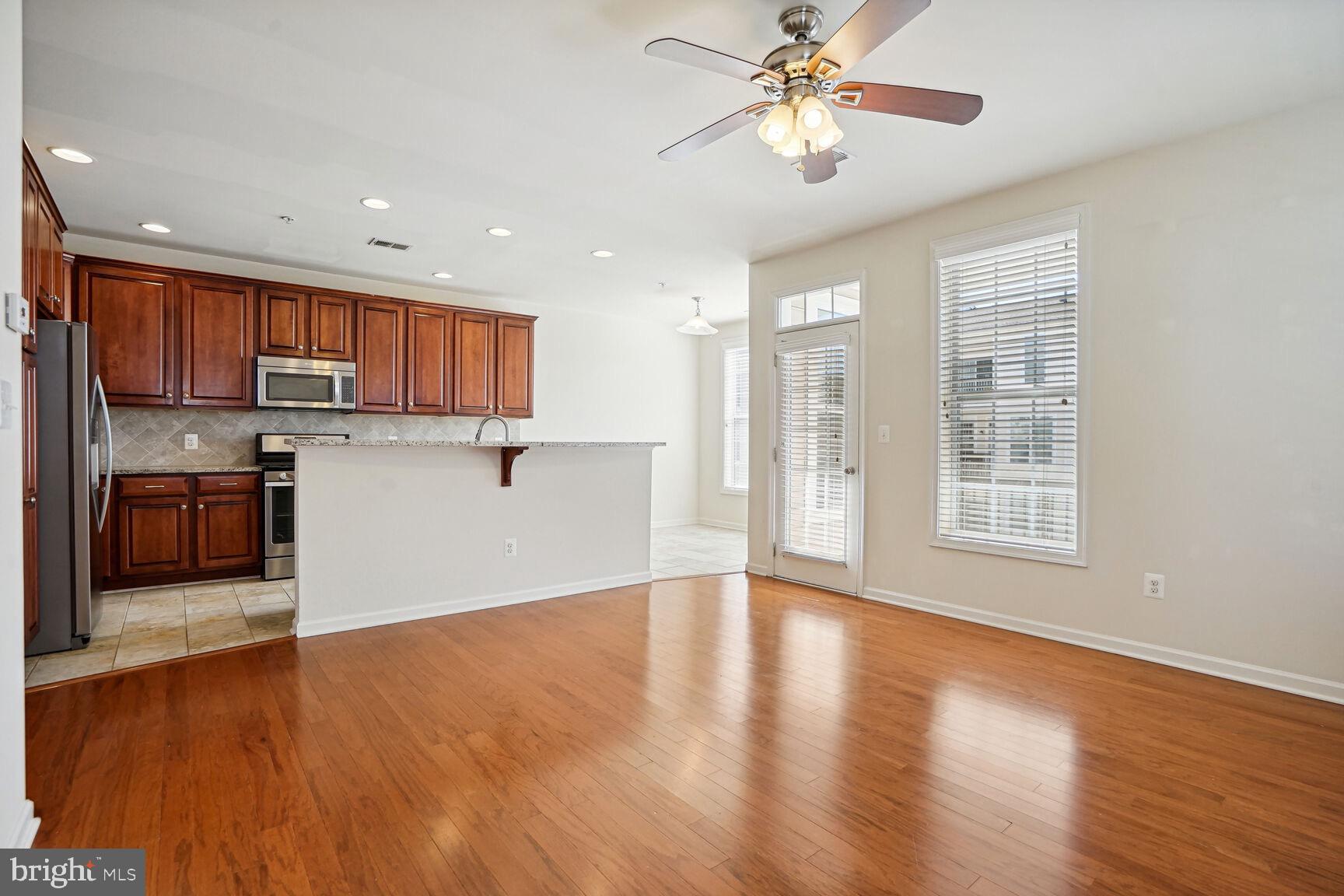 BUCKINGHAM AT LOUDOUN VALLEY - Residential Lease