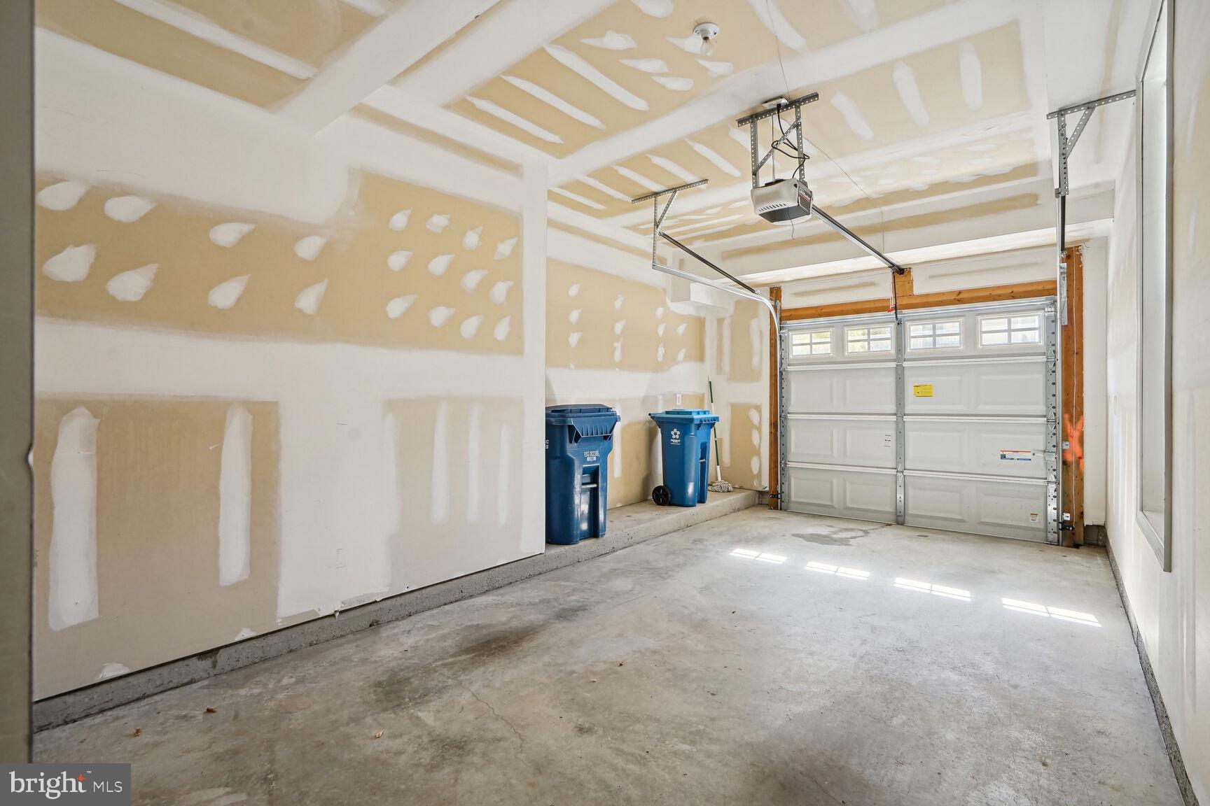 BUCKINGHAM AT LOUDOUN VALLEY - Residential Lease