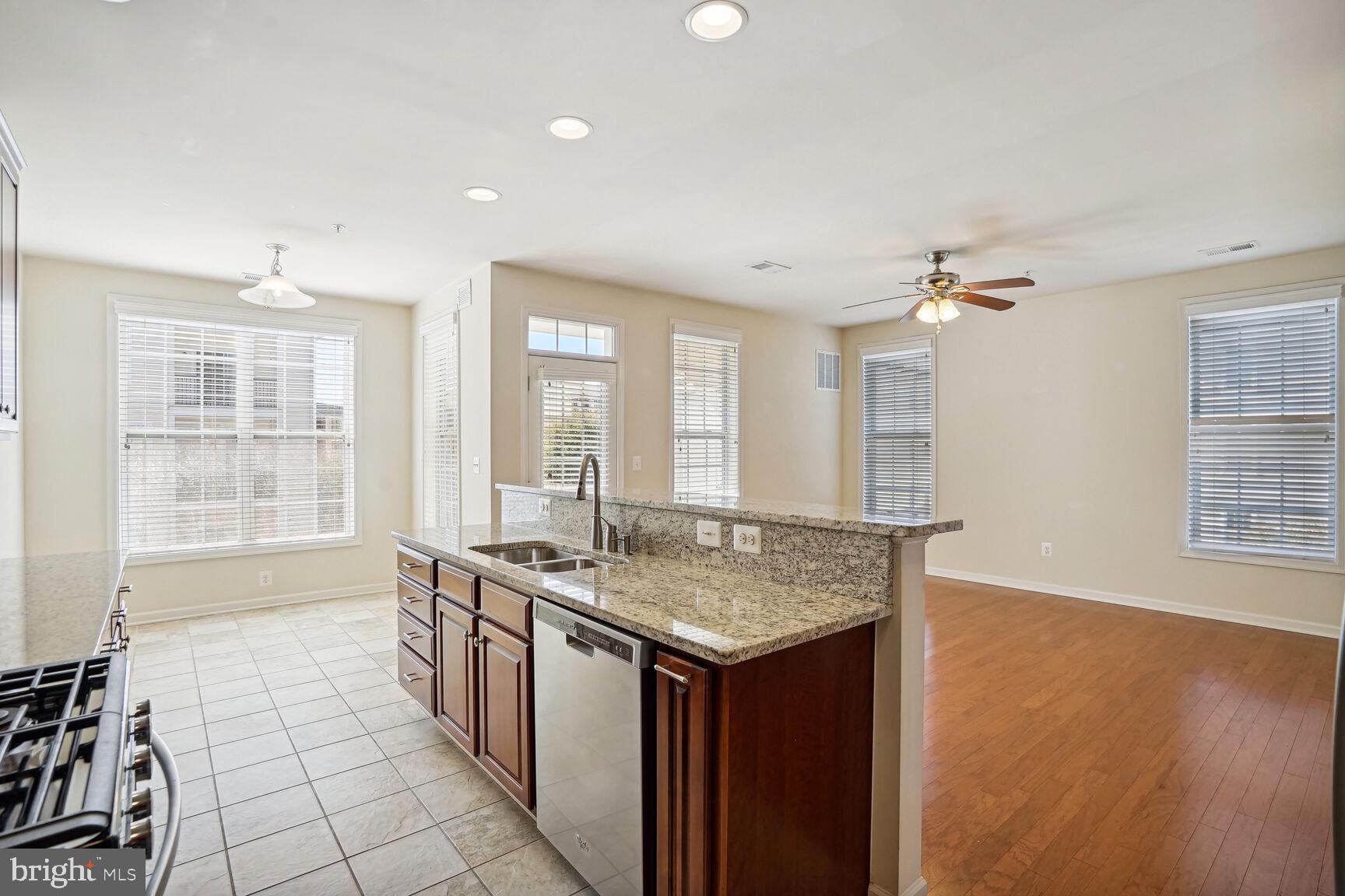 BUCKINGHAM AT LOUDOUN VALLEY - Residential Lease