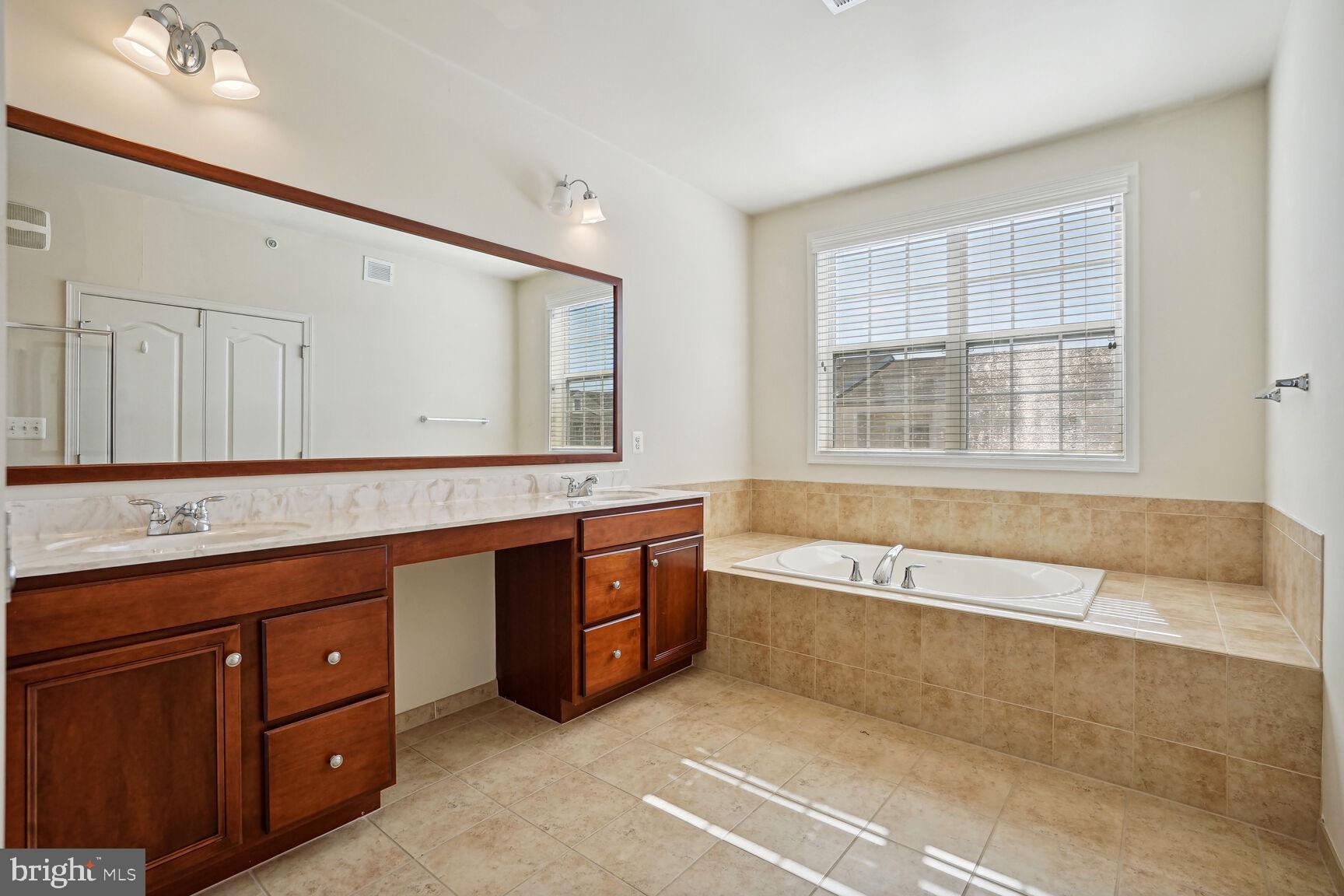 BUCKINGHAM AT LOUDOUN VALLEY - Residential Lease