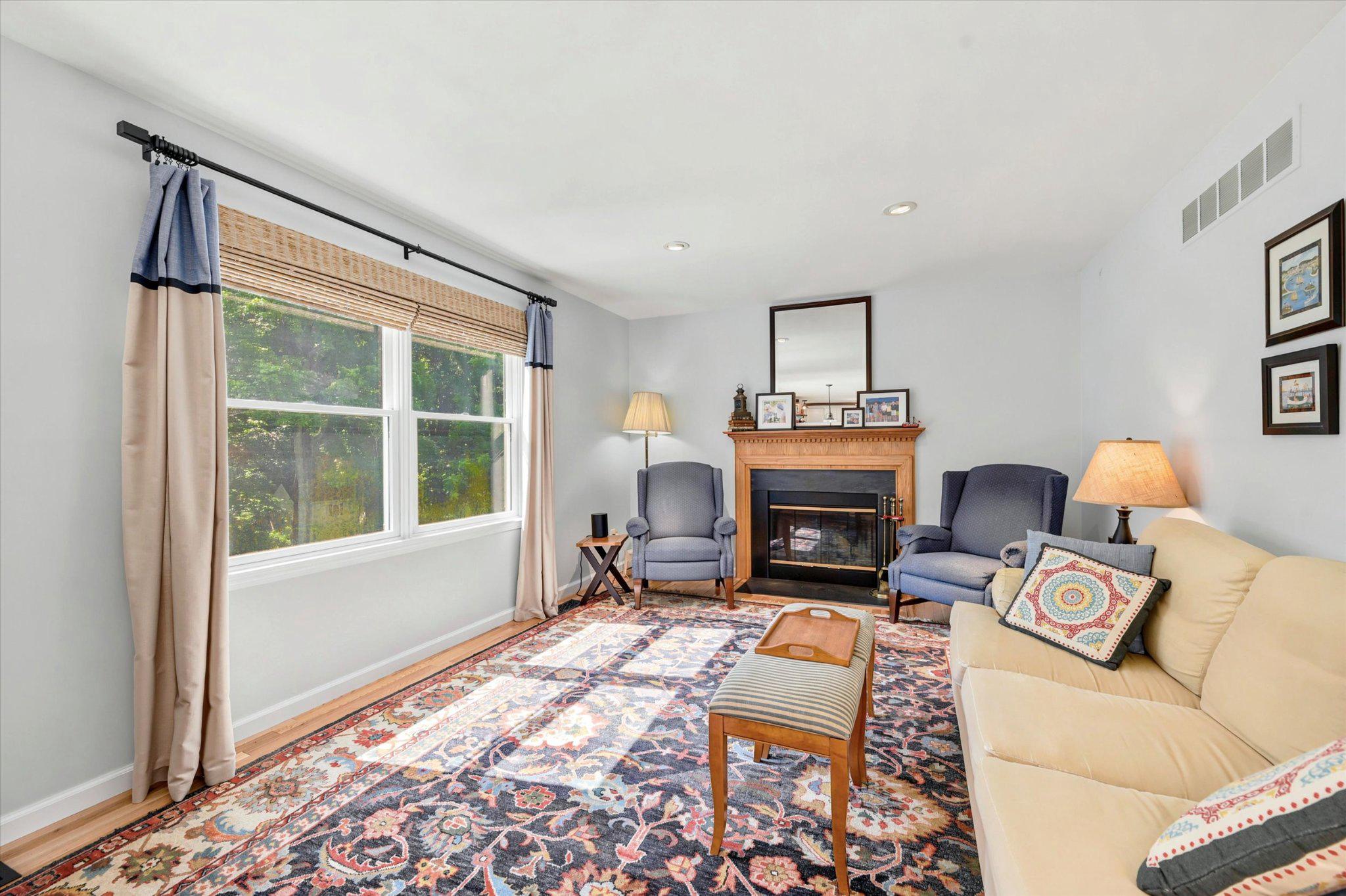 SHEPHERDS HOLLOW - Residential