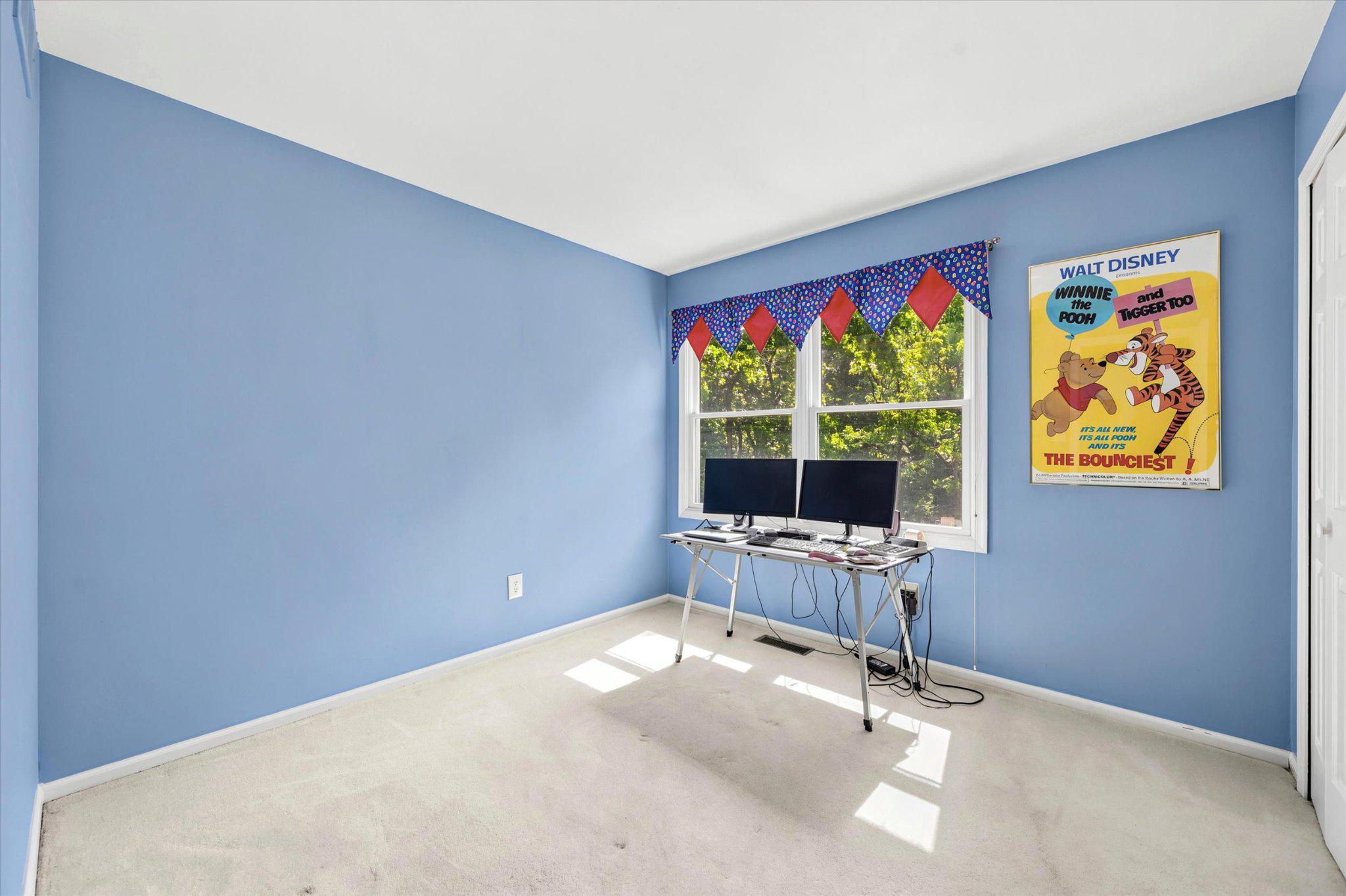 SHEPHERDS HOLLOW - Residential