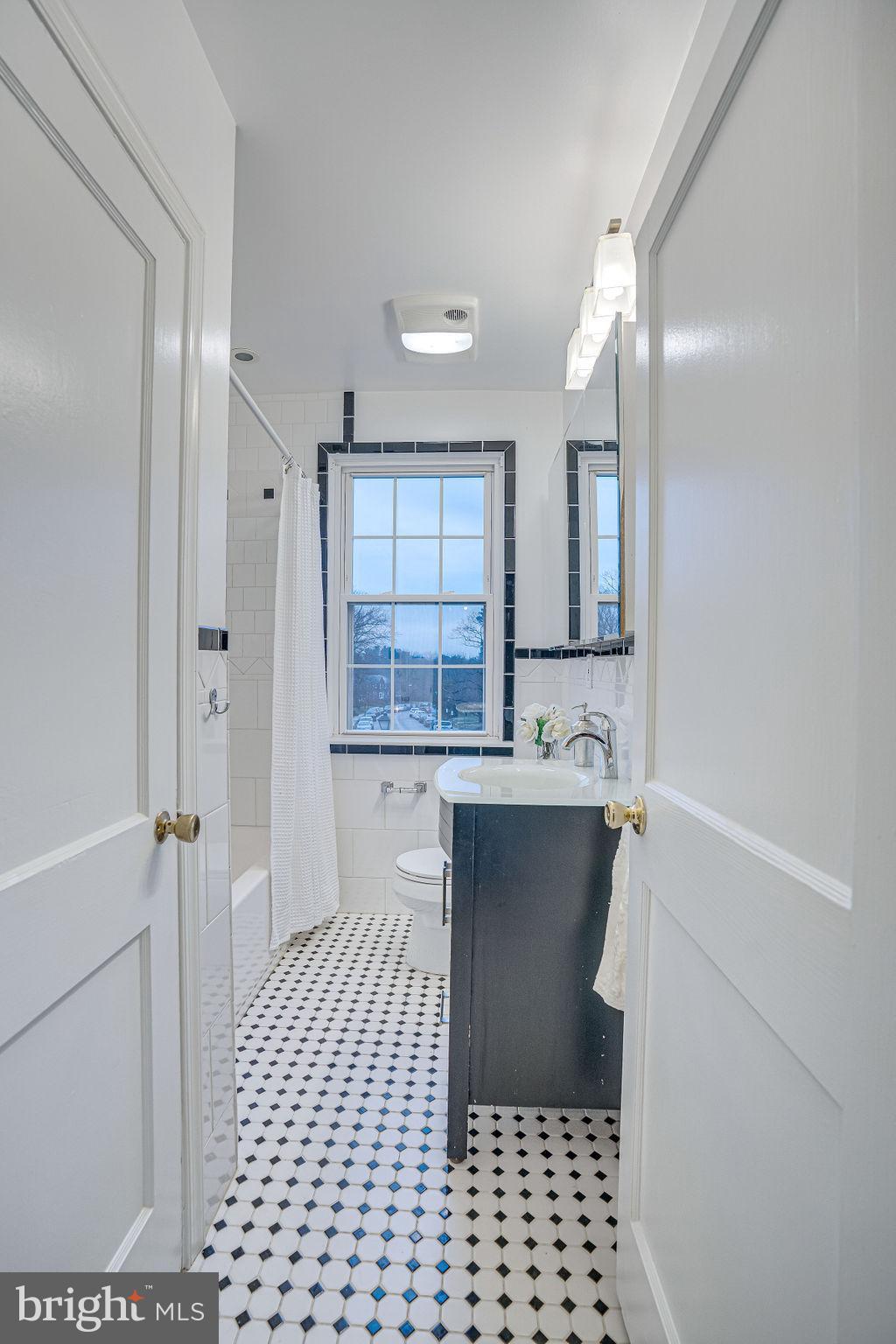 RODGERS FORGE - Residential