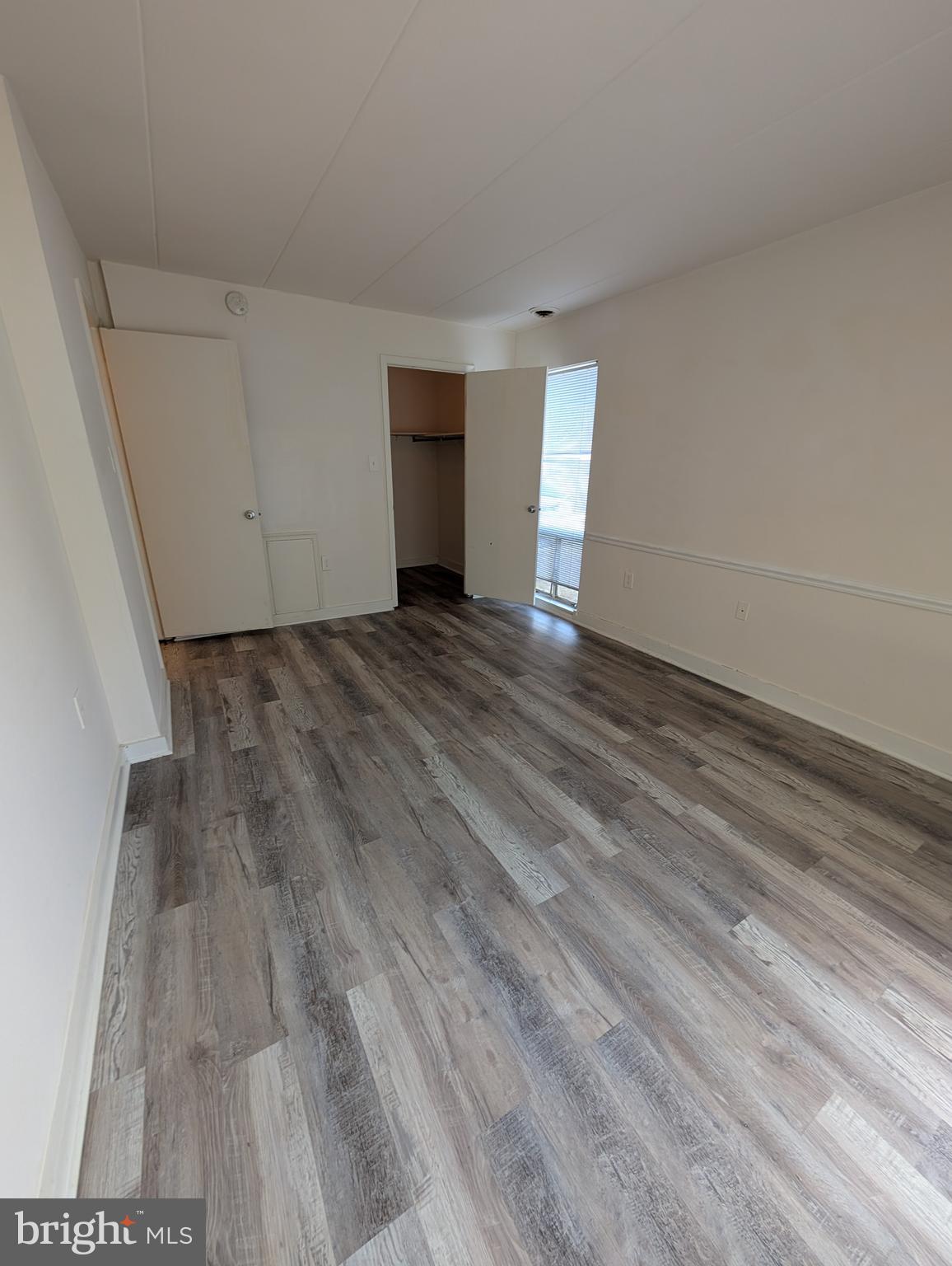 WESTCHESTER WEST - Residential Lease