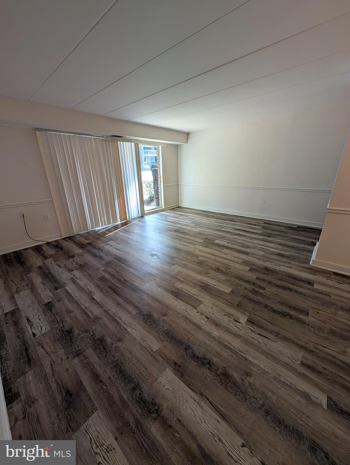 WESTCHESTER WEST - Residential Lease