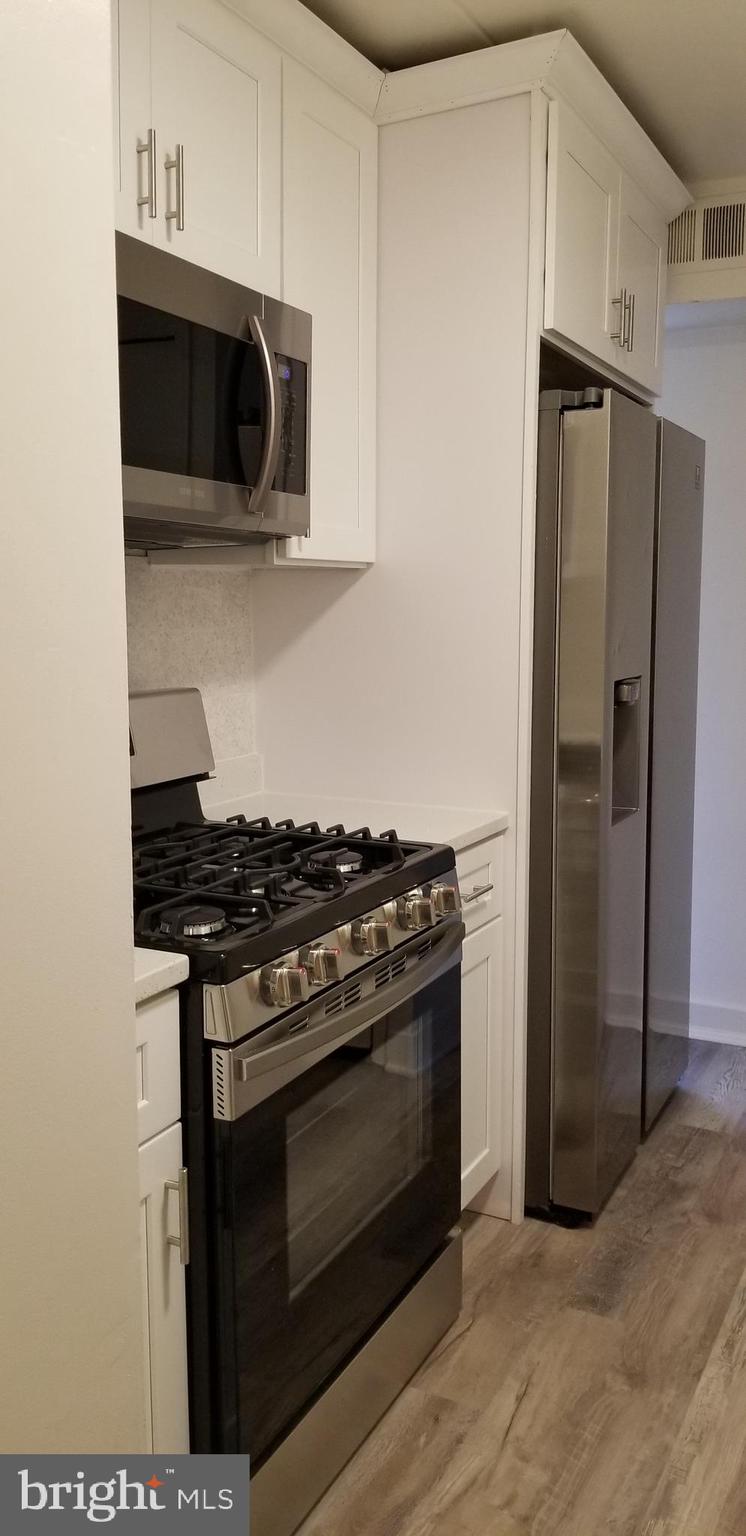 WESTCHESTER WEST - Residential Lease