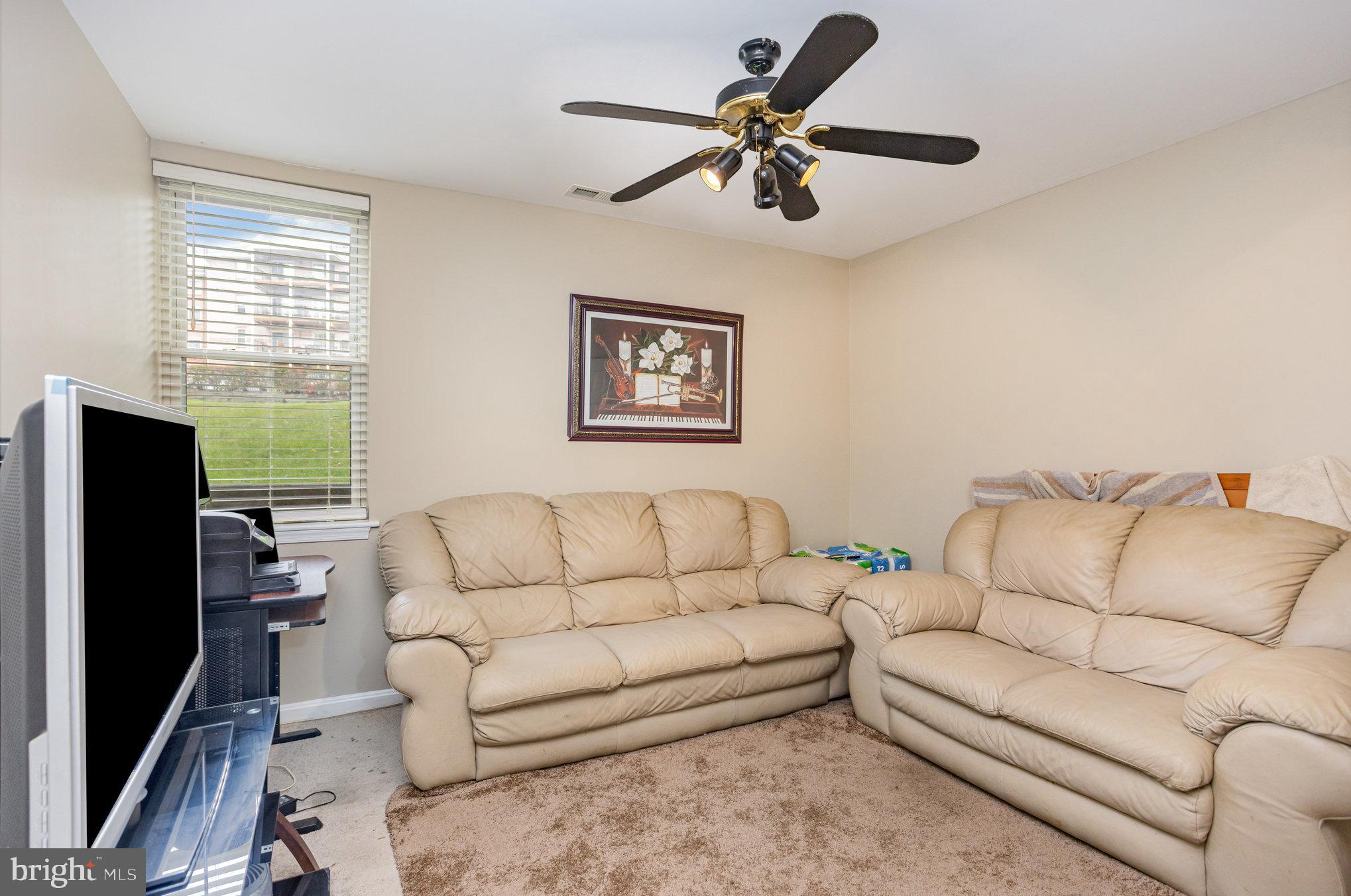 SILVER RIDGE - Residential